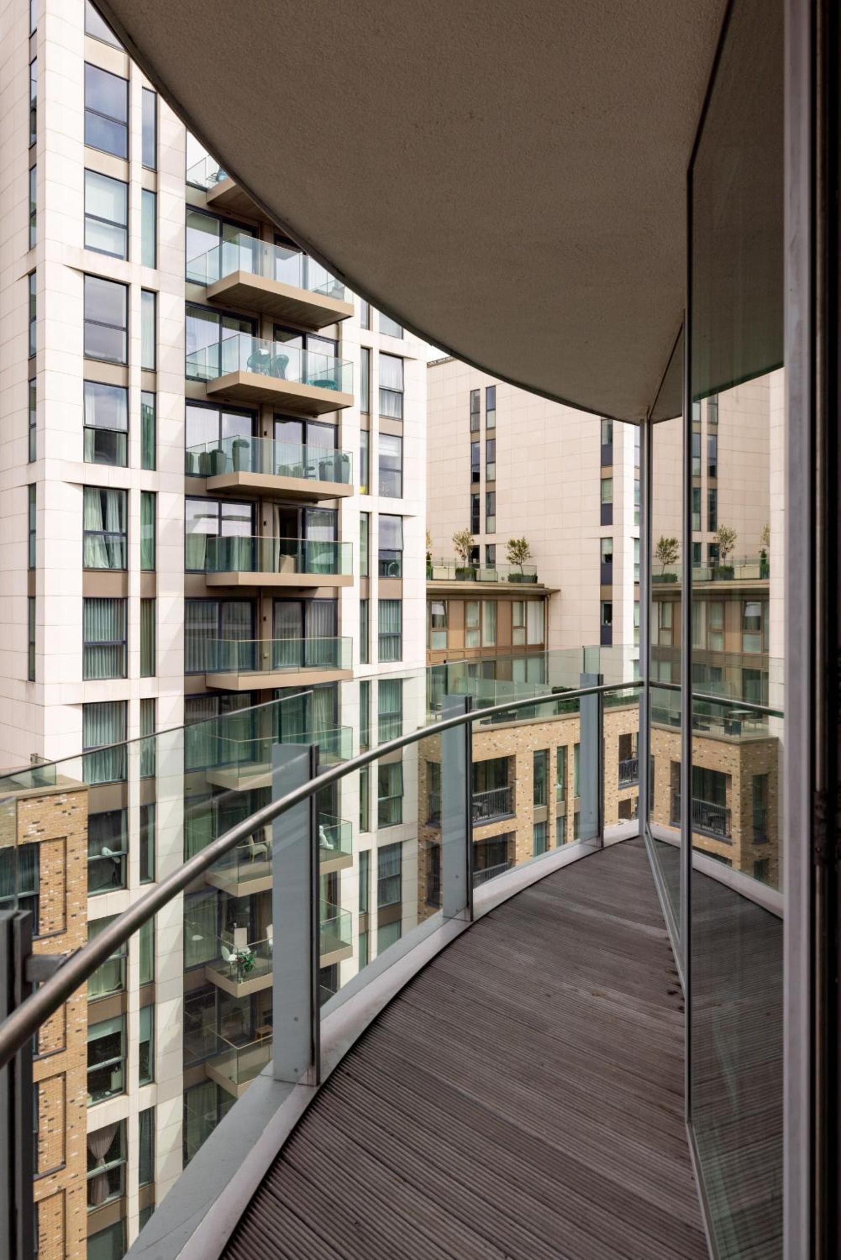 Spacious, Modern 3-Bed Home
