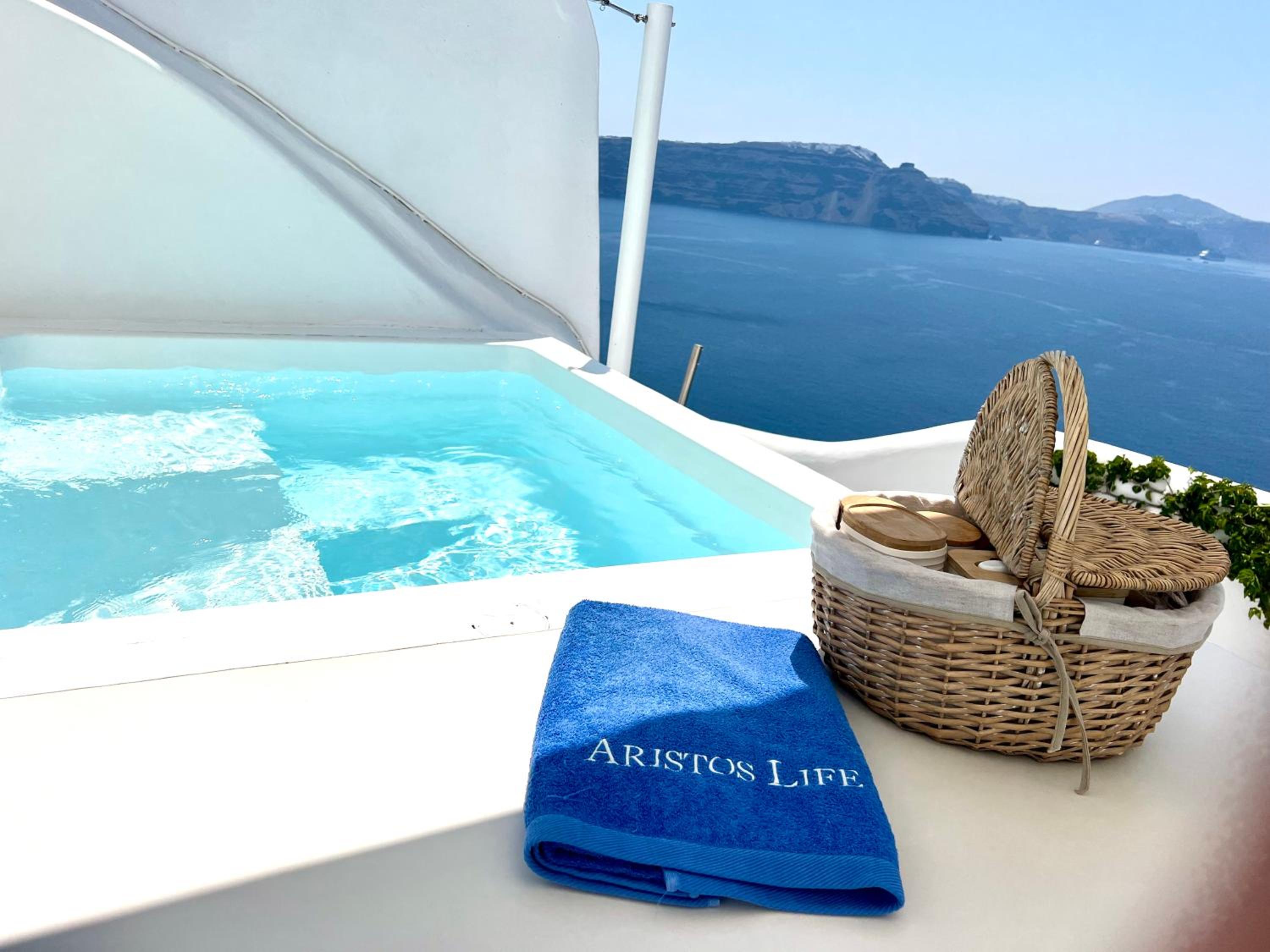 Aristos Life Luxury Cave Villas
