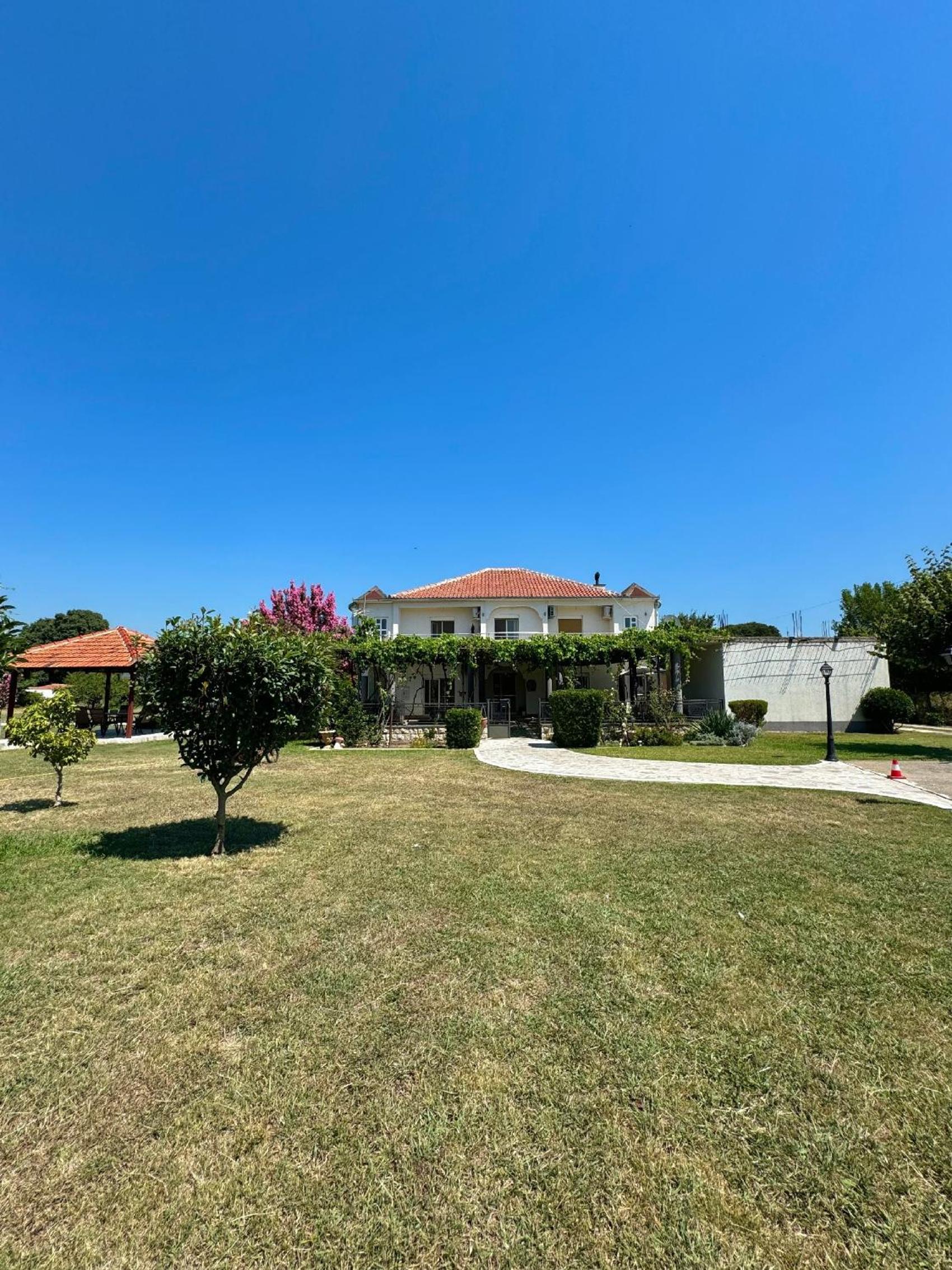 Casa Family view 2