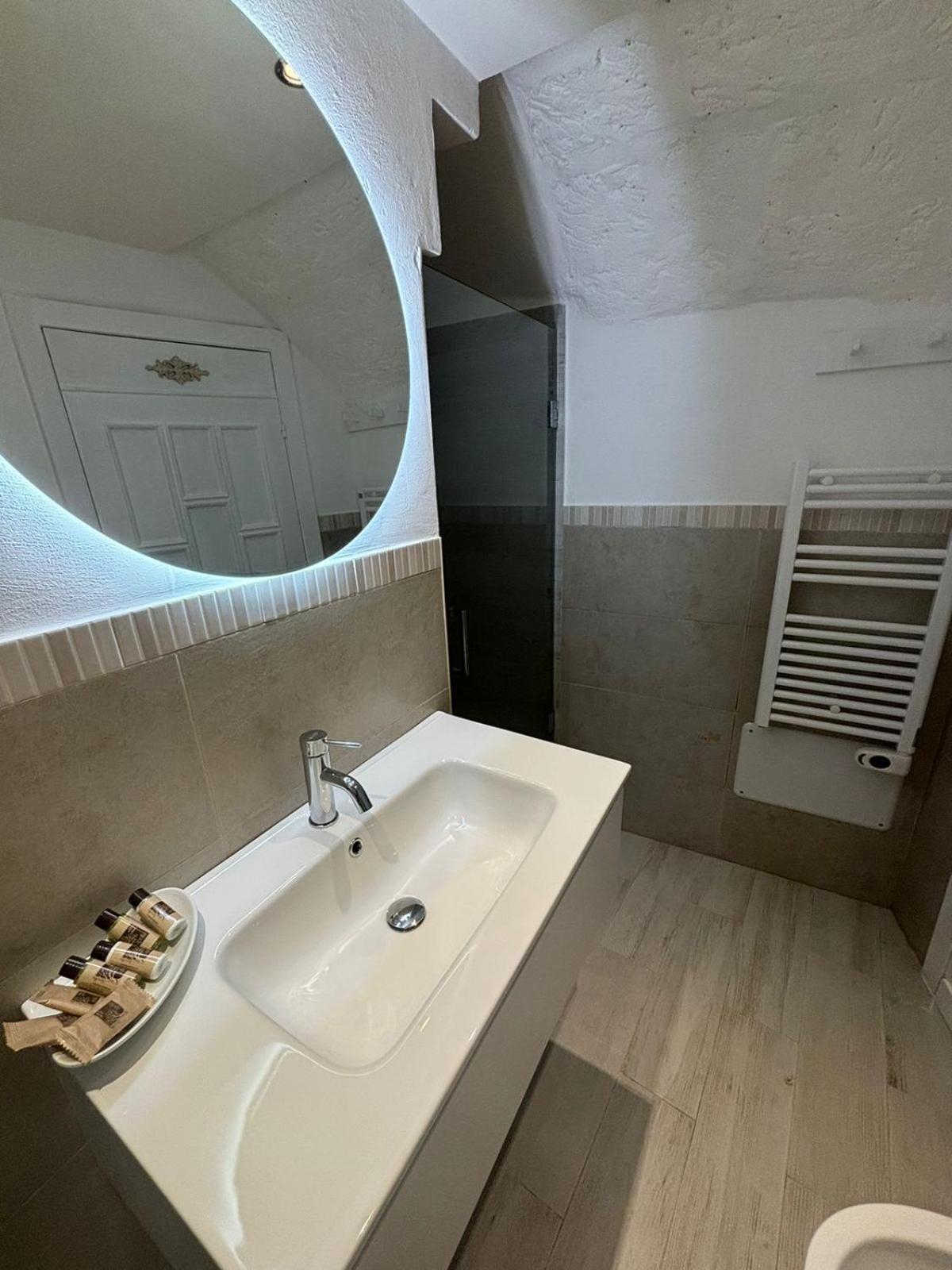 Don Ignazio en Monopoli — bathroom