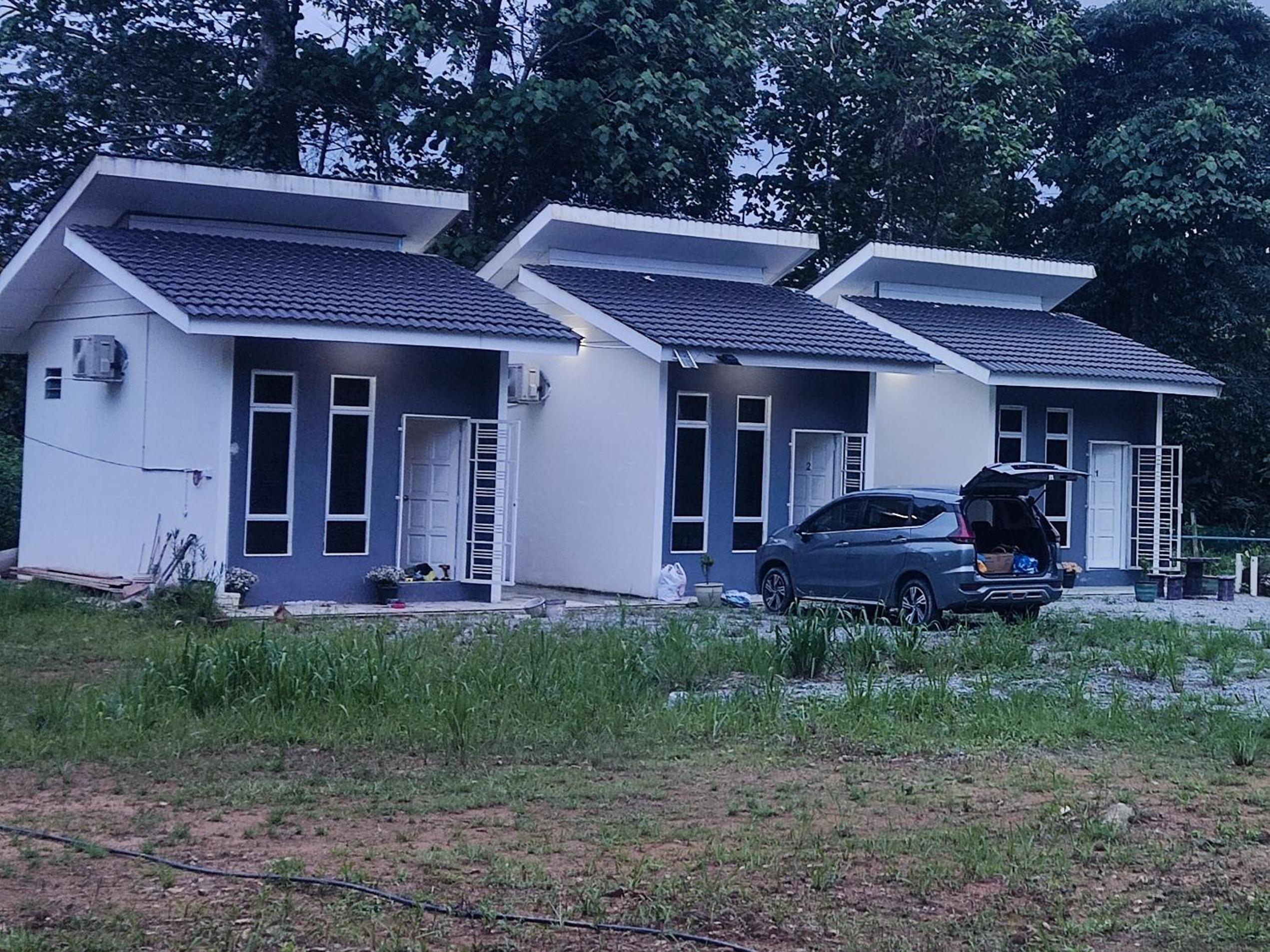 Jeli Heights Hill Home 3 view 5