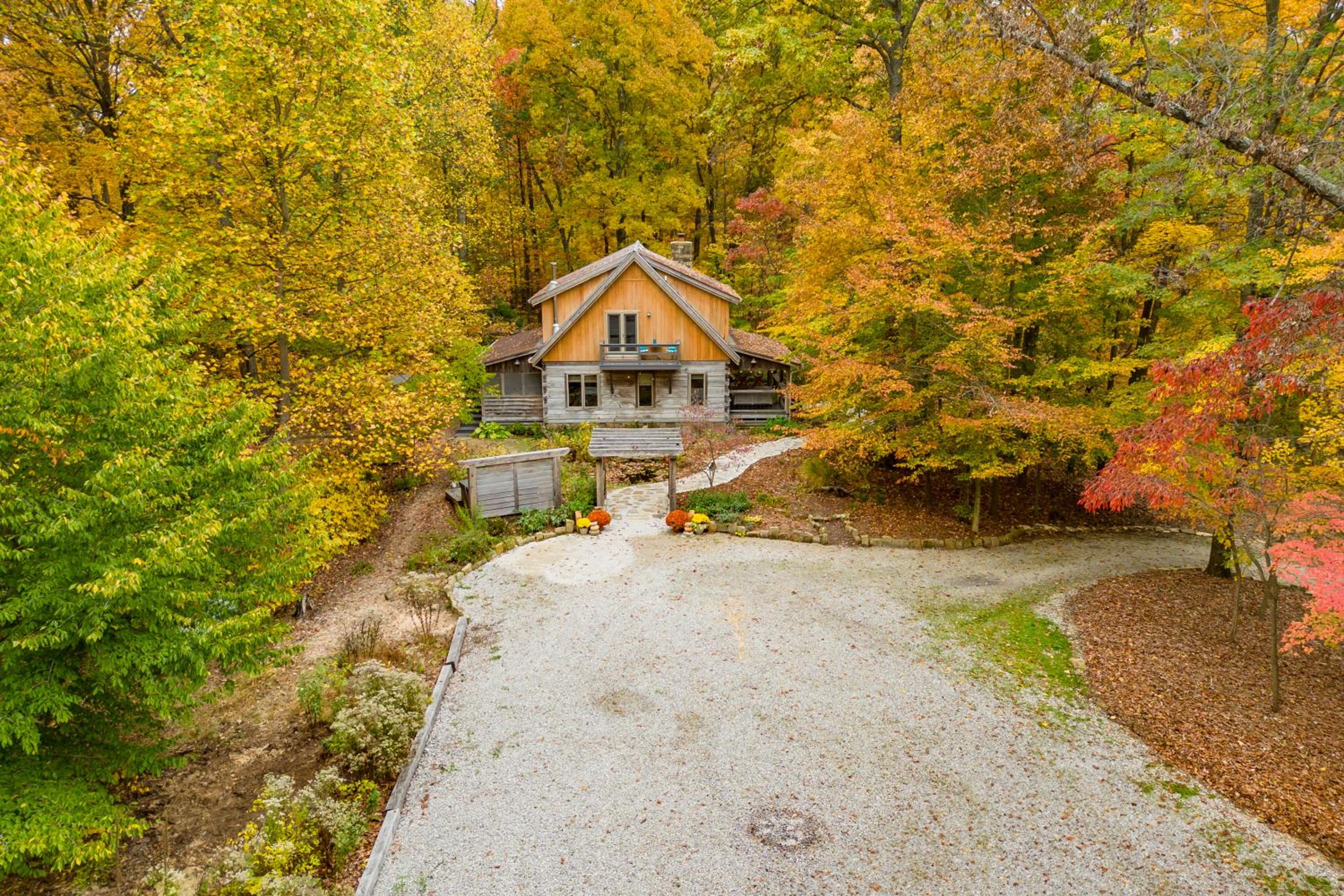 Cabin Porch Paradises