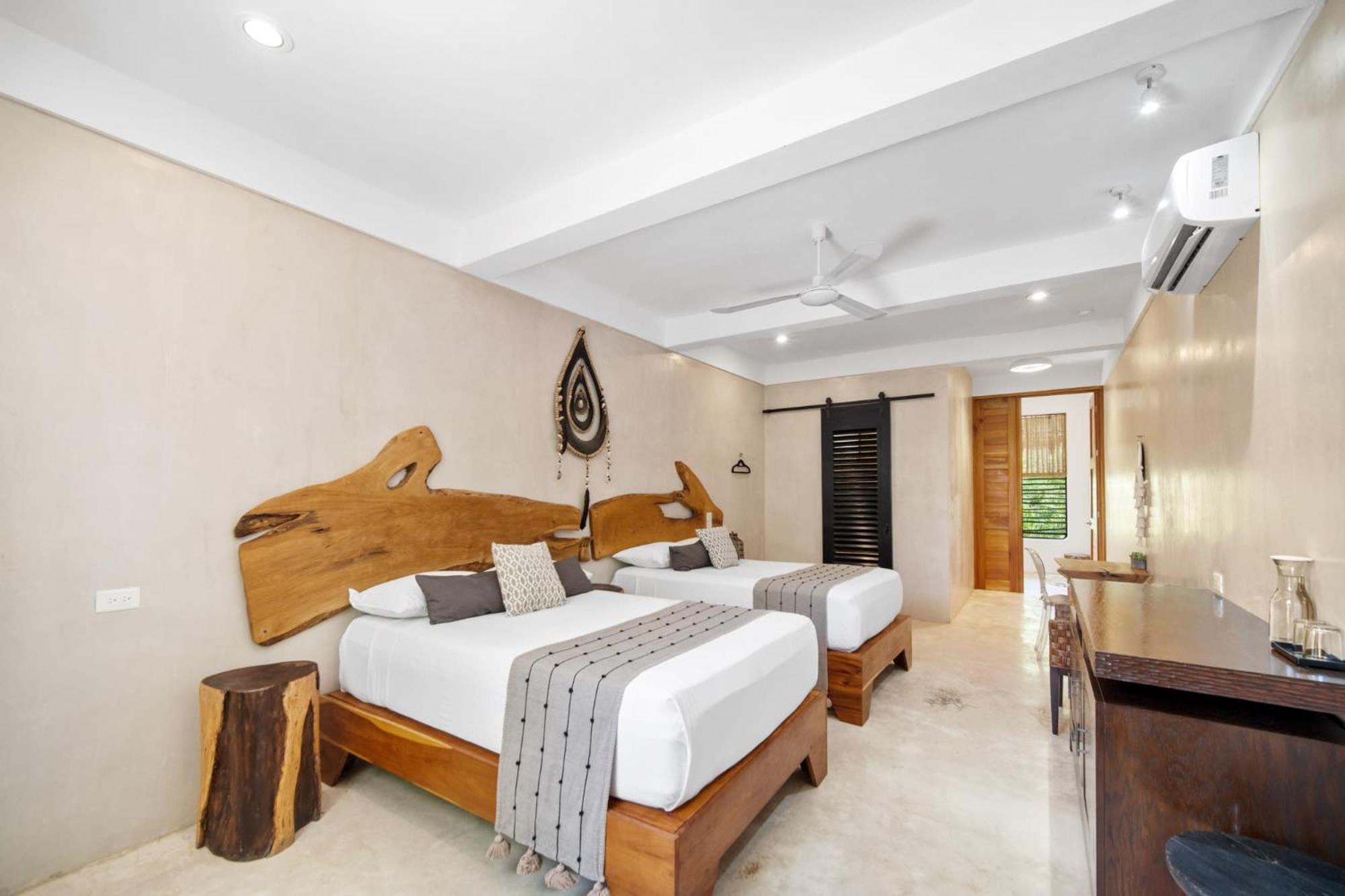 Hotel Casa Xhule Holbox 12 people view 5