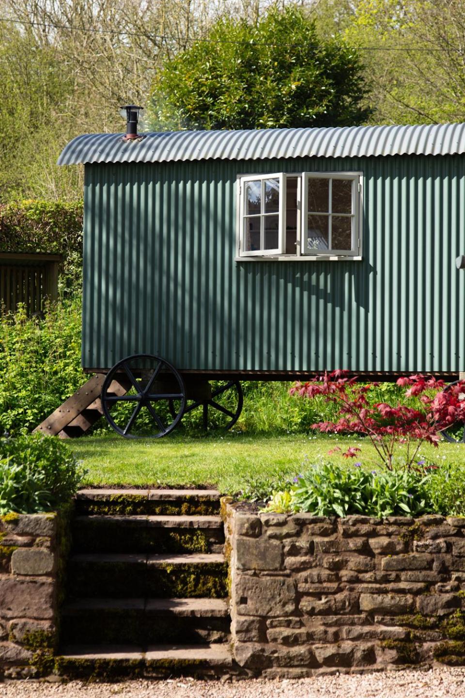 Shepherd's Hut at High Gardens view 4