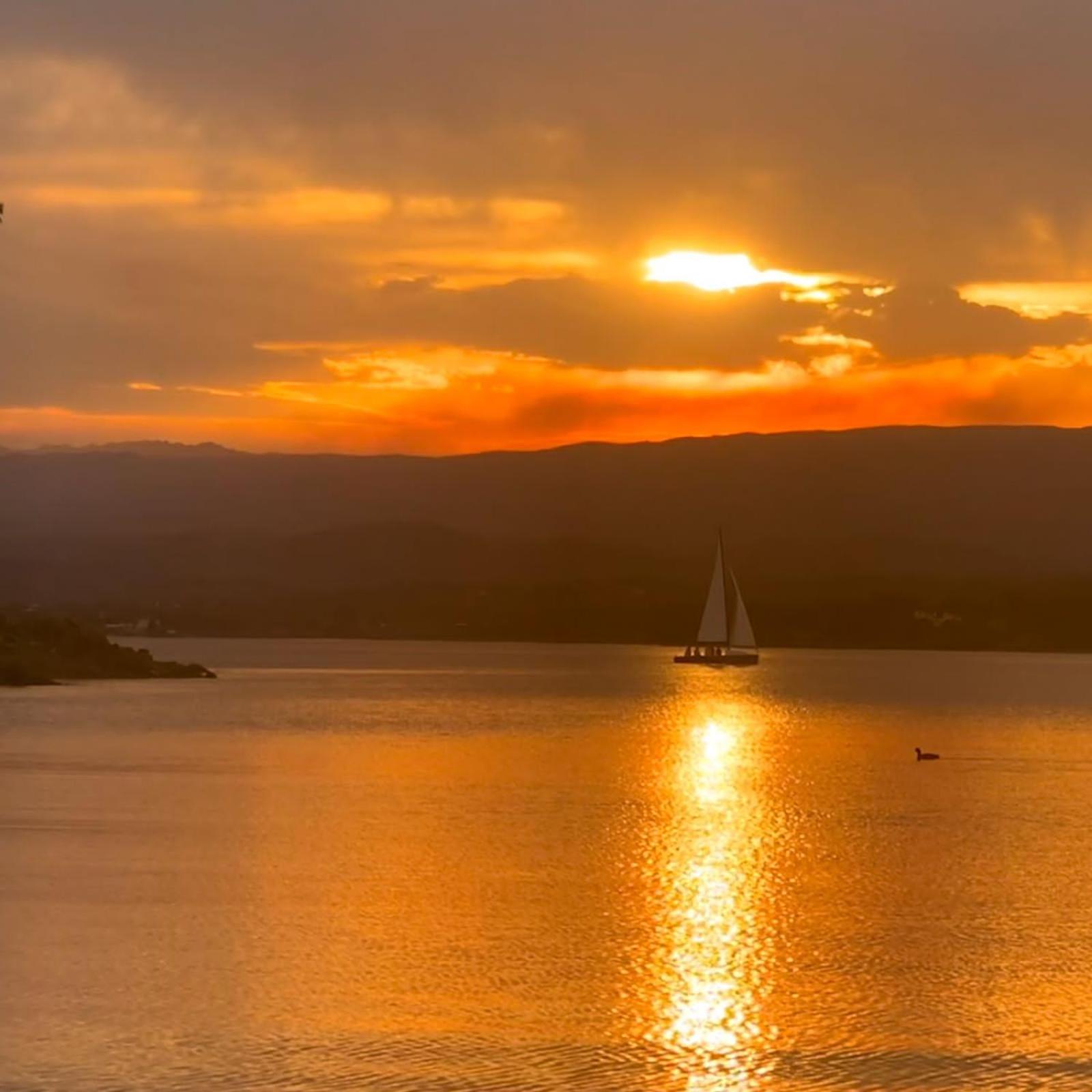Peperina Lago Los Molinos