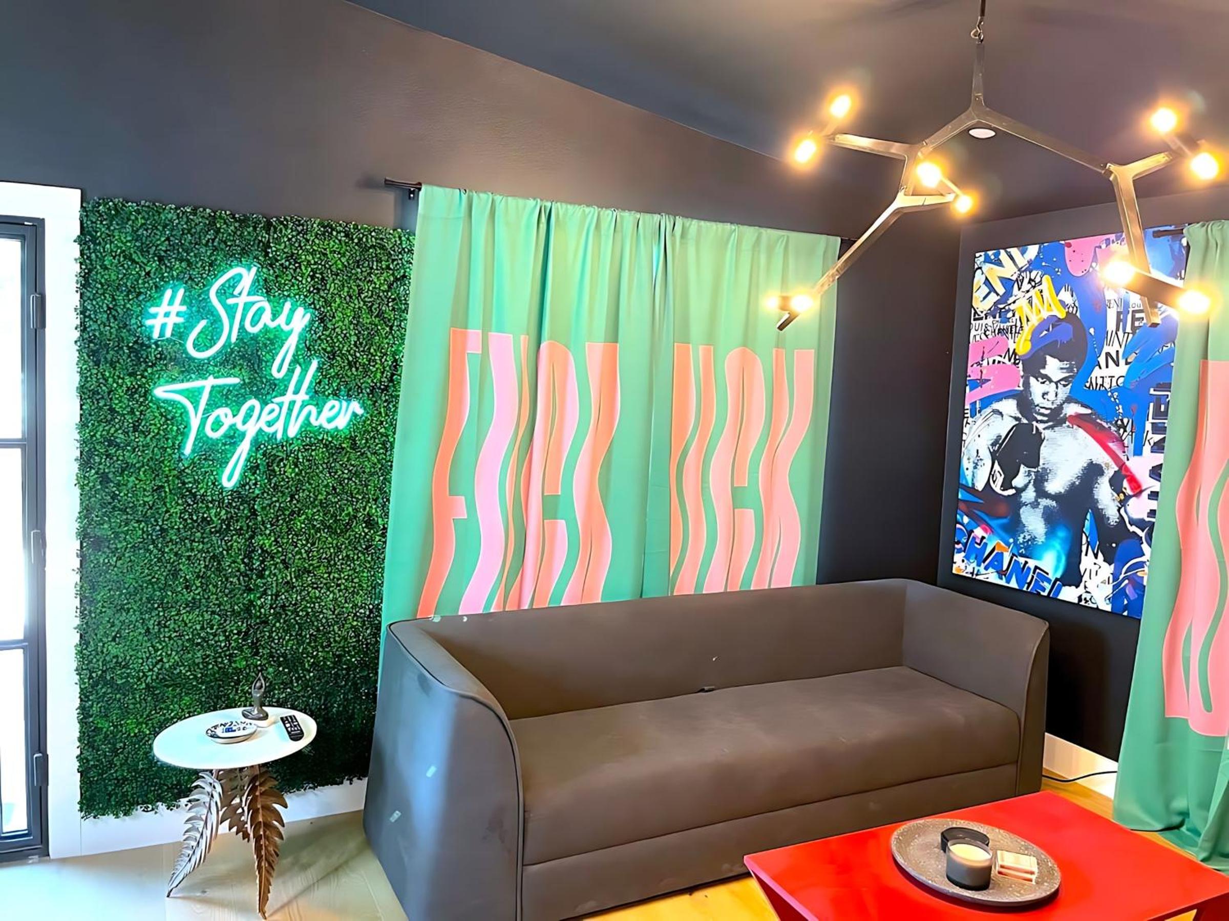 lounge