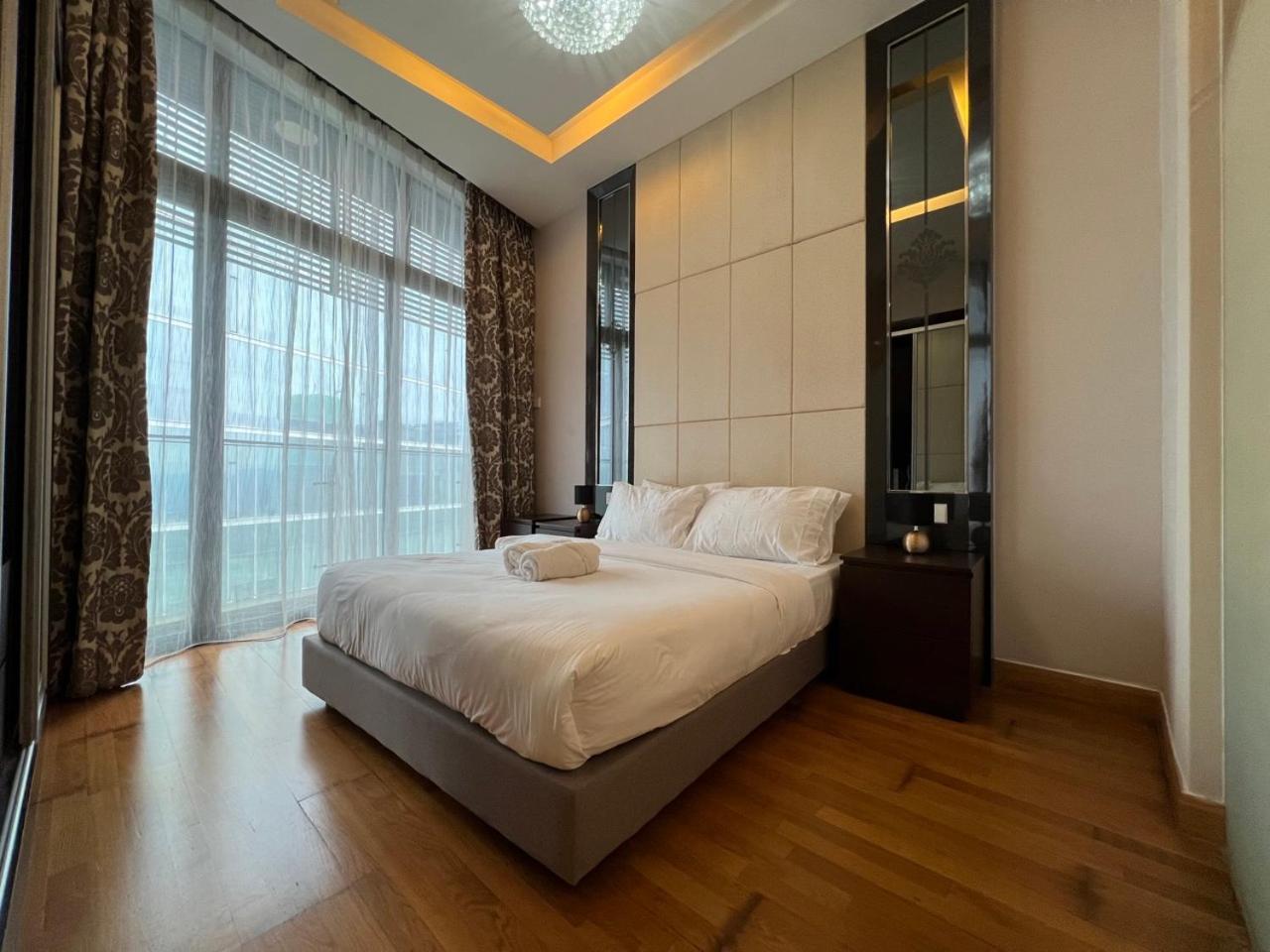 Dorsett Residence by Apex Management