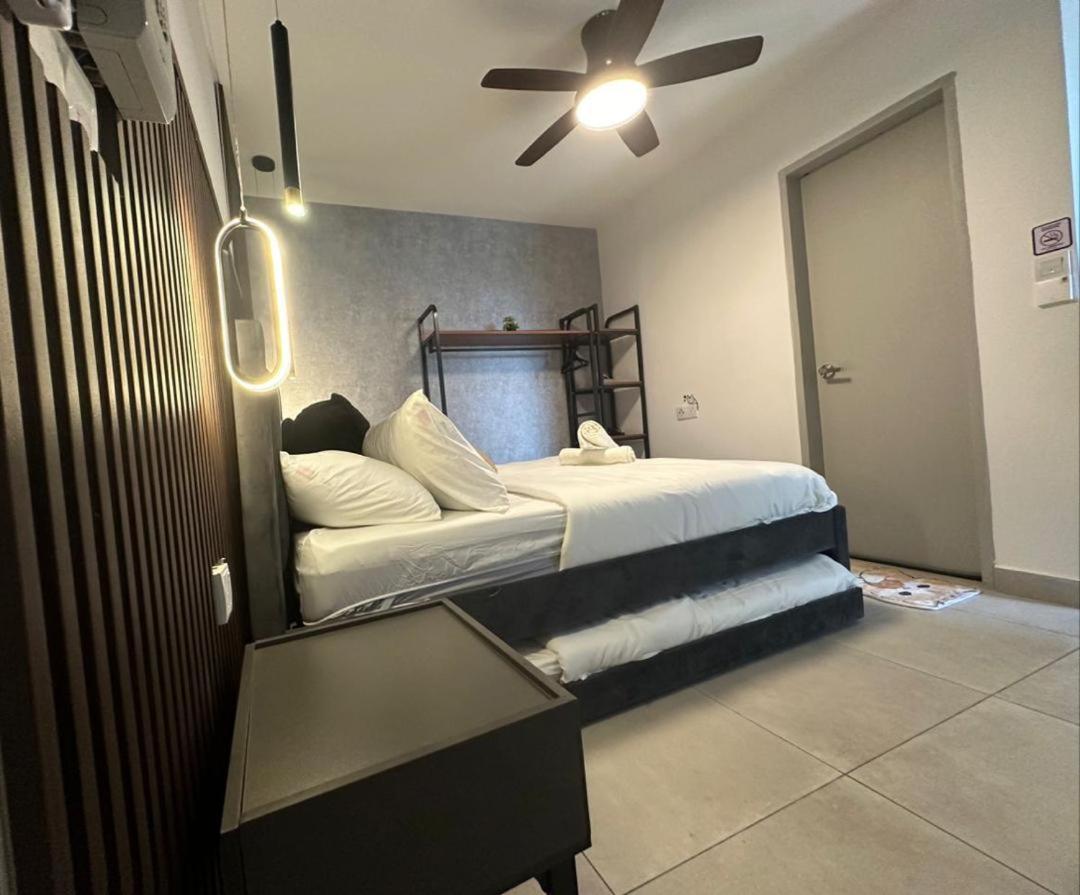 NEAR SUBANG AIRPORT Dk Impian Studio 1-3 pax photo 6