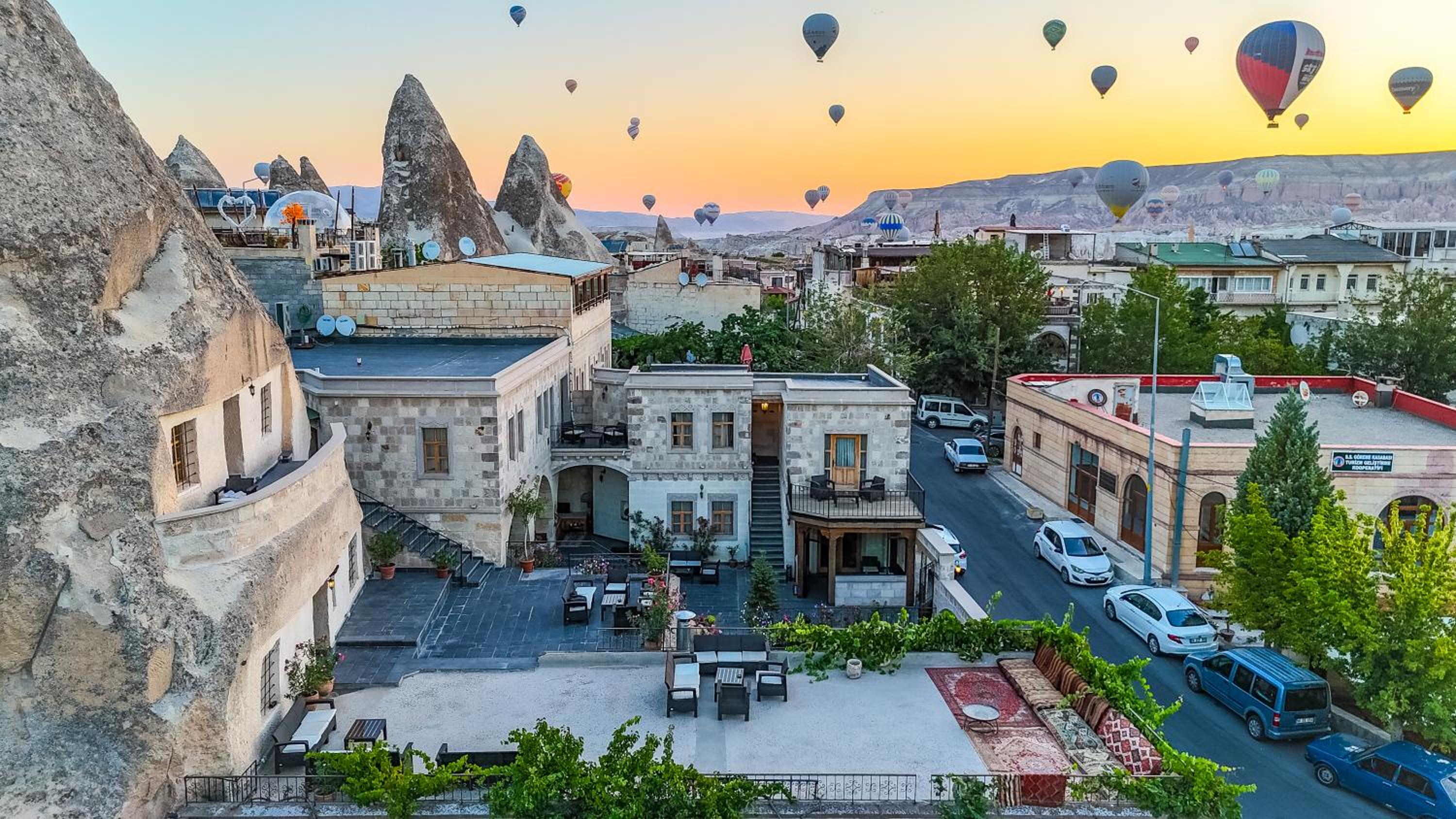 Cave Hotel Saksagan - Image 13