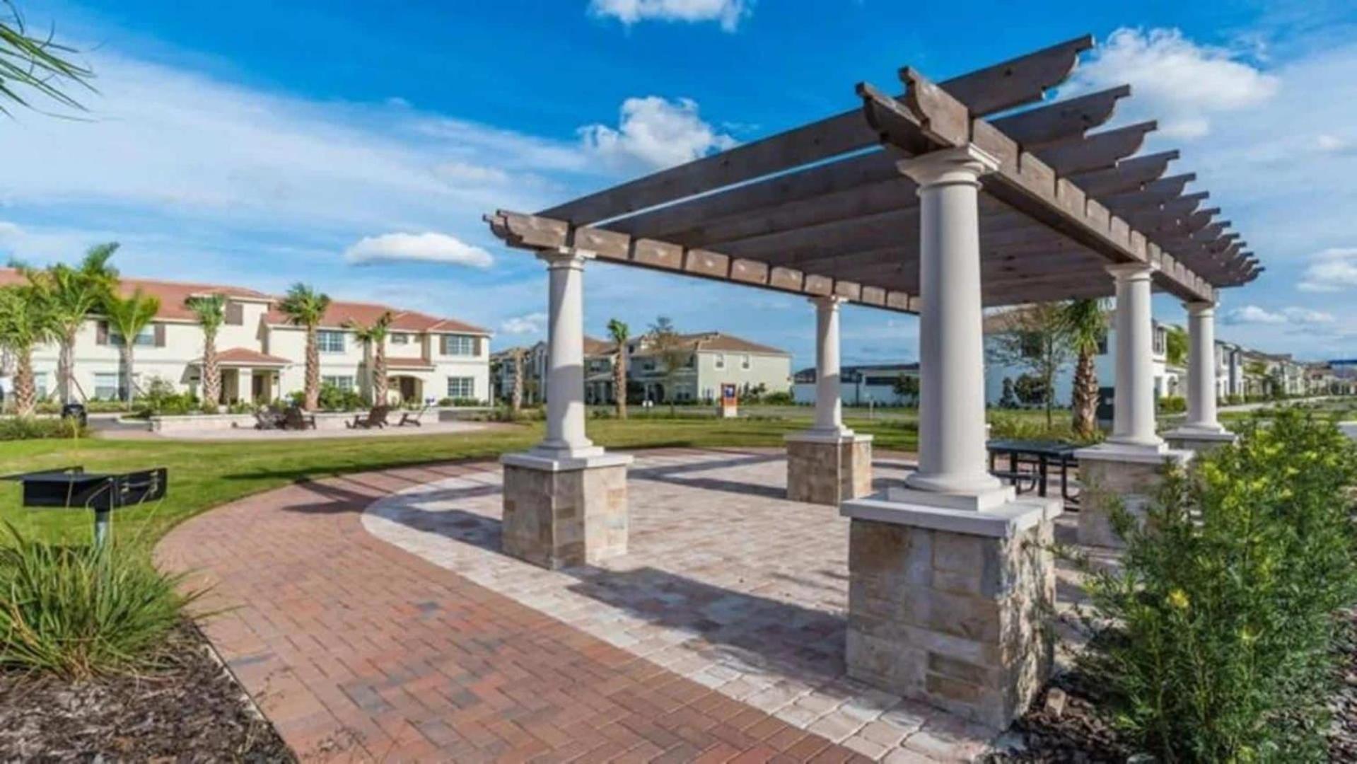 Upstay 6BR Resort Home w Pool & Basketball Court