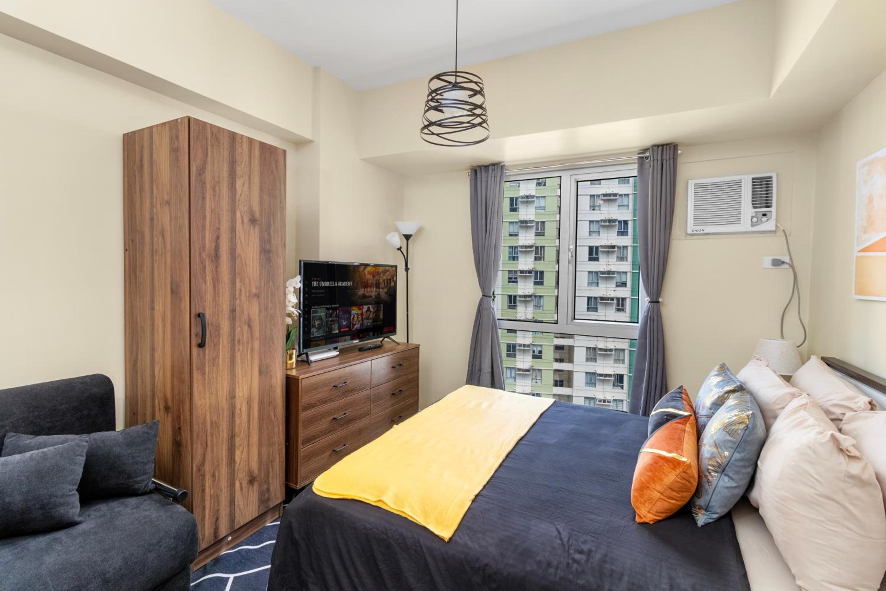 Modern Studio in Cebu IT Park - Best Location