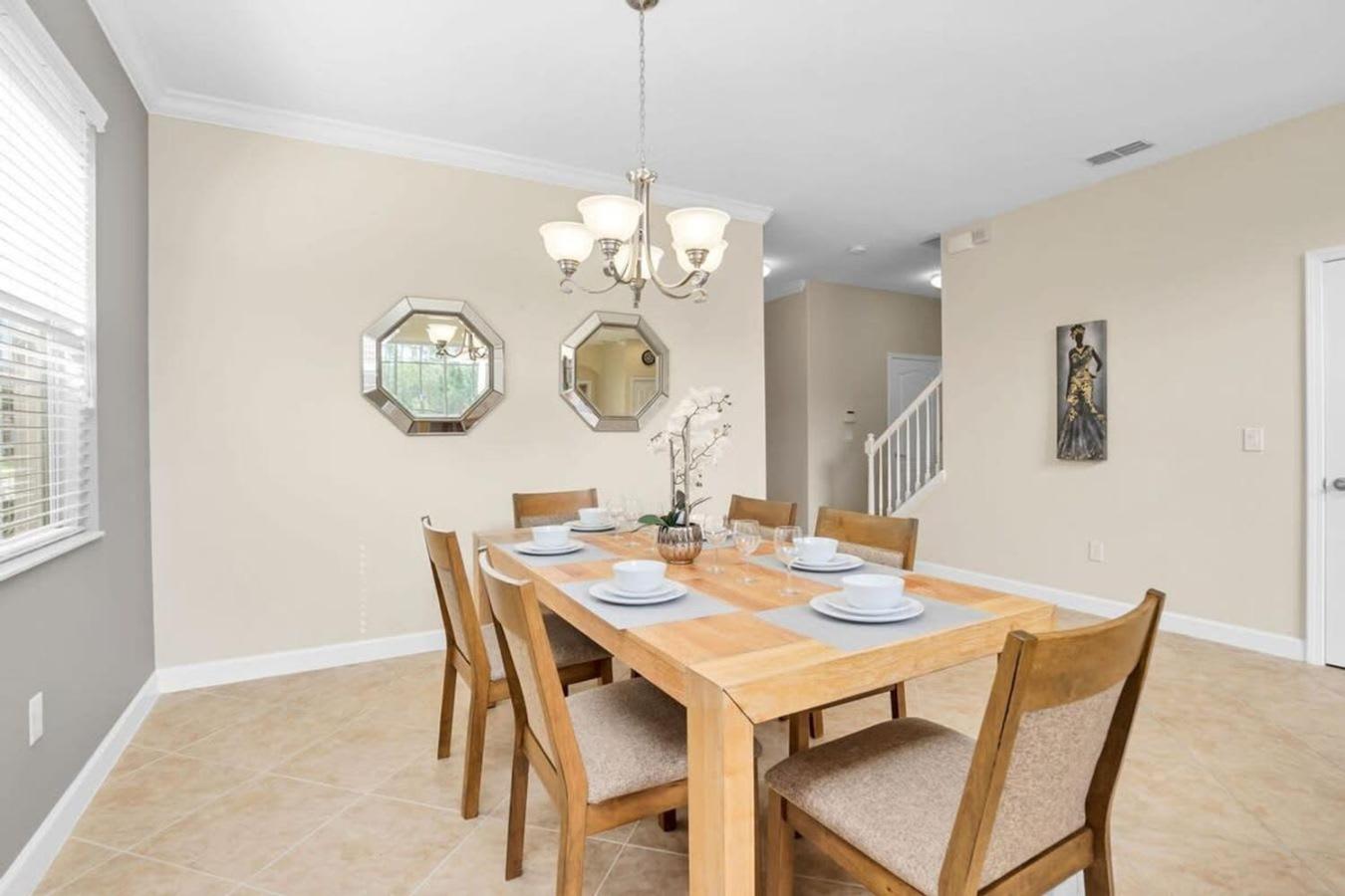 Near Disney - 5BR Home- Games Pool Hot Tub & BBQ