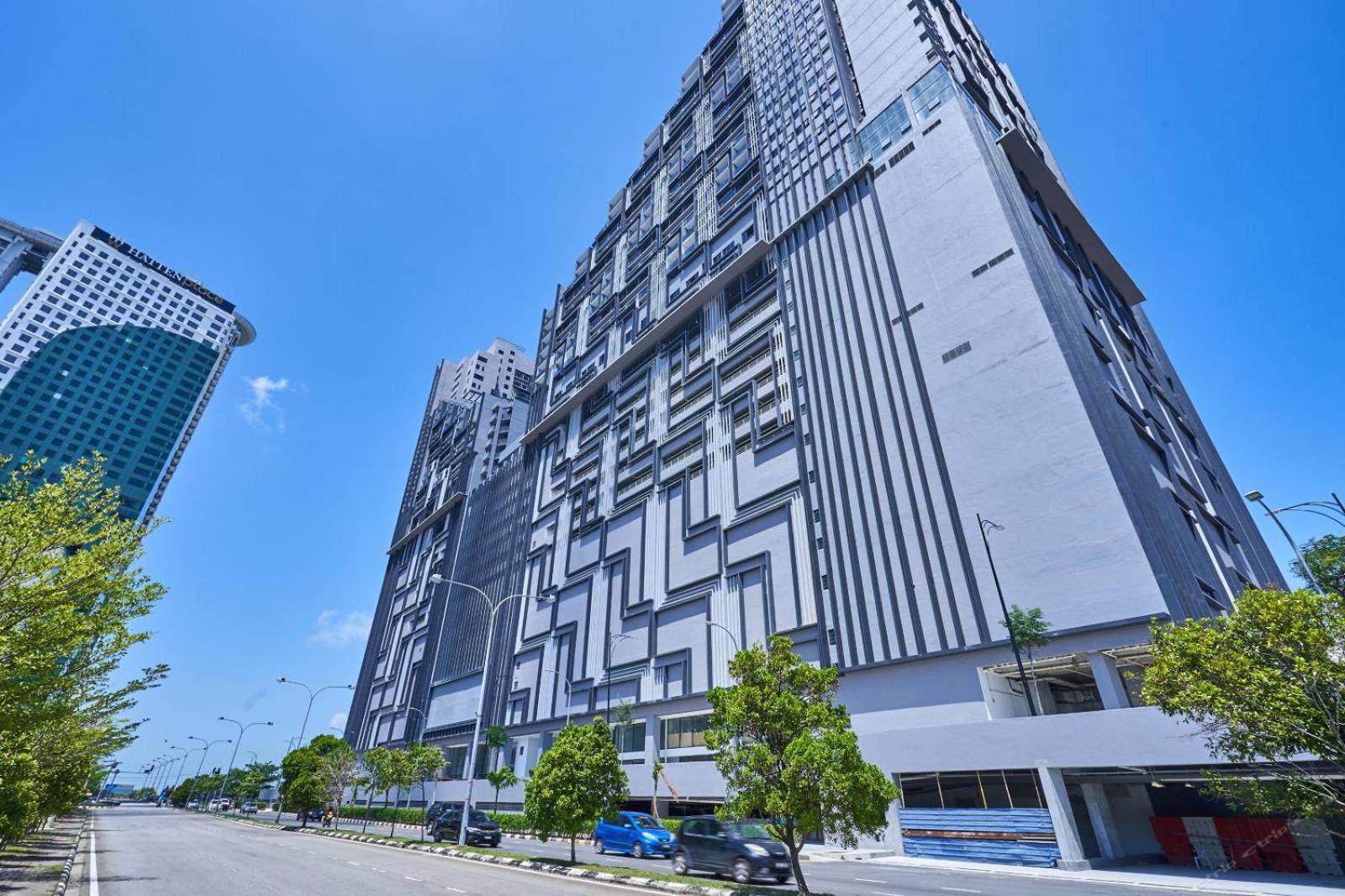 MW Imperio Residence 1Bedroom Suites With Private Bath Tub