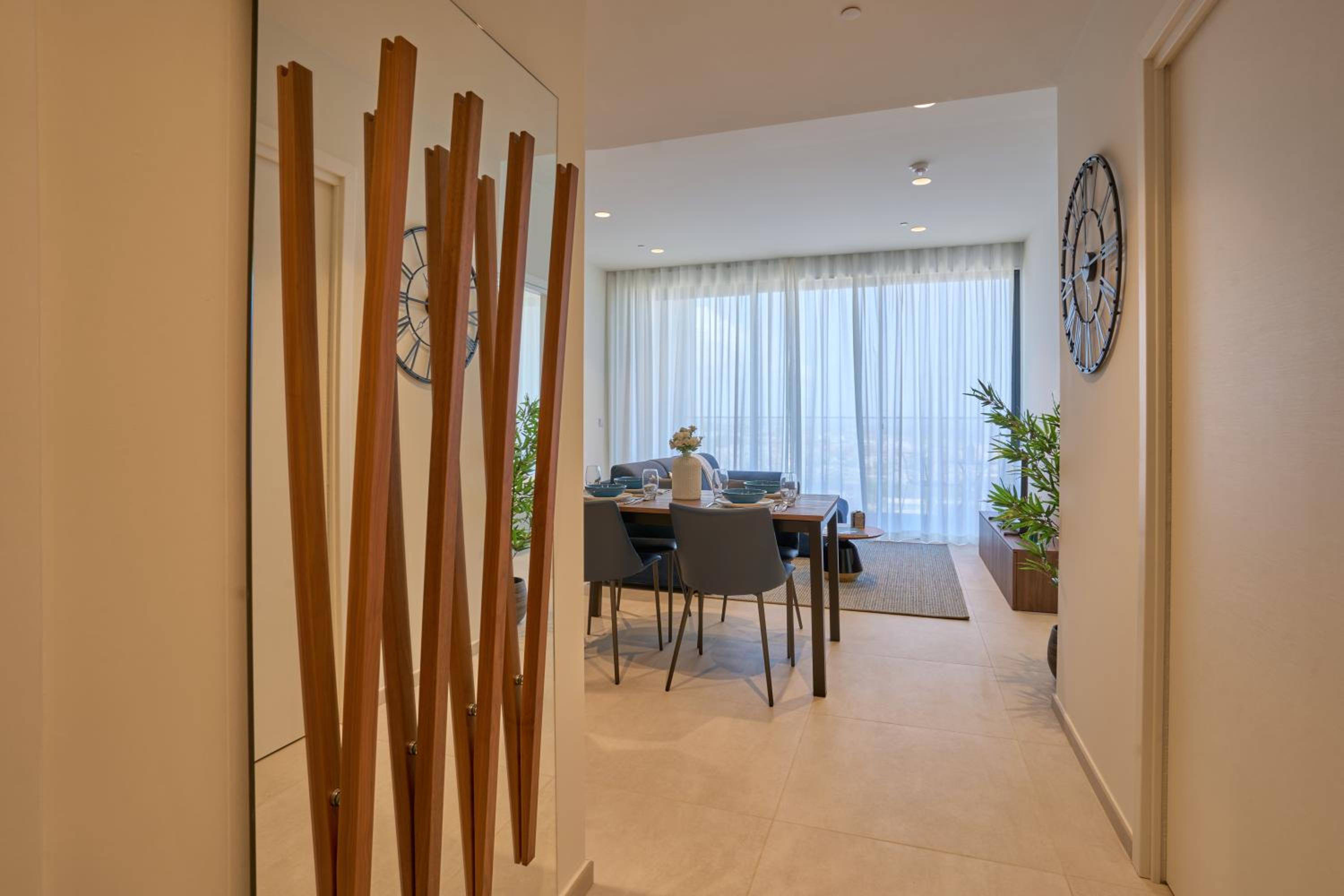 Mercury Tower Apartment with Stunning Sea Views photo 2