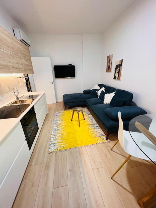 Adas apartments!