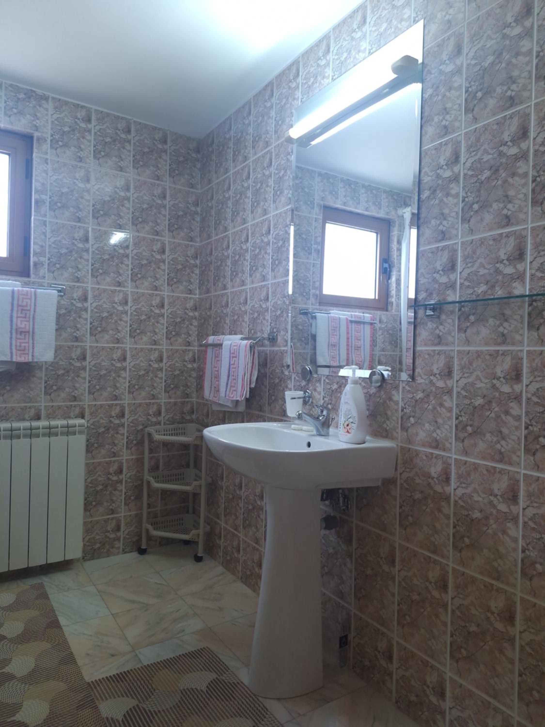 Photo 35