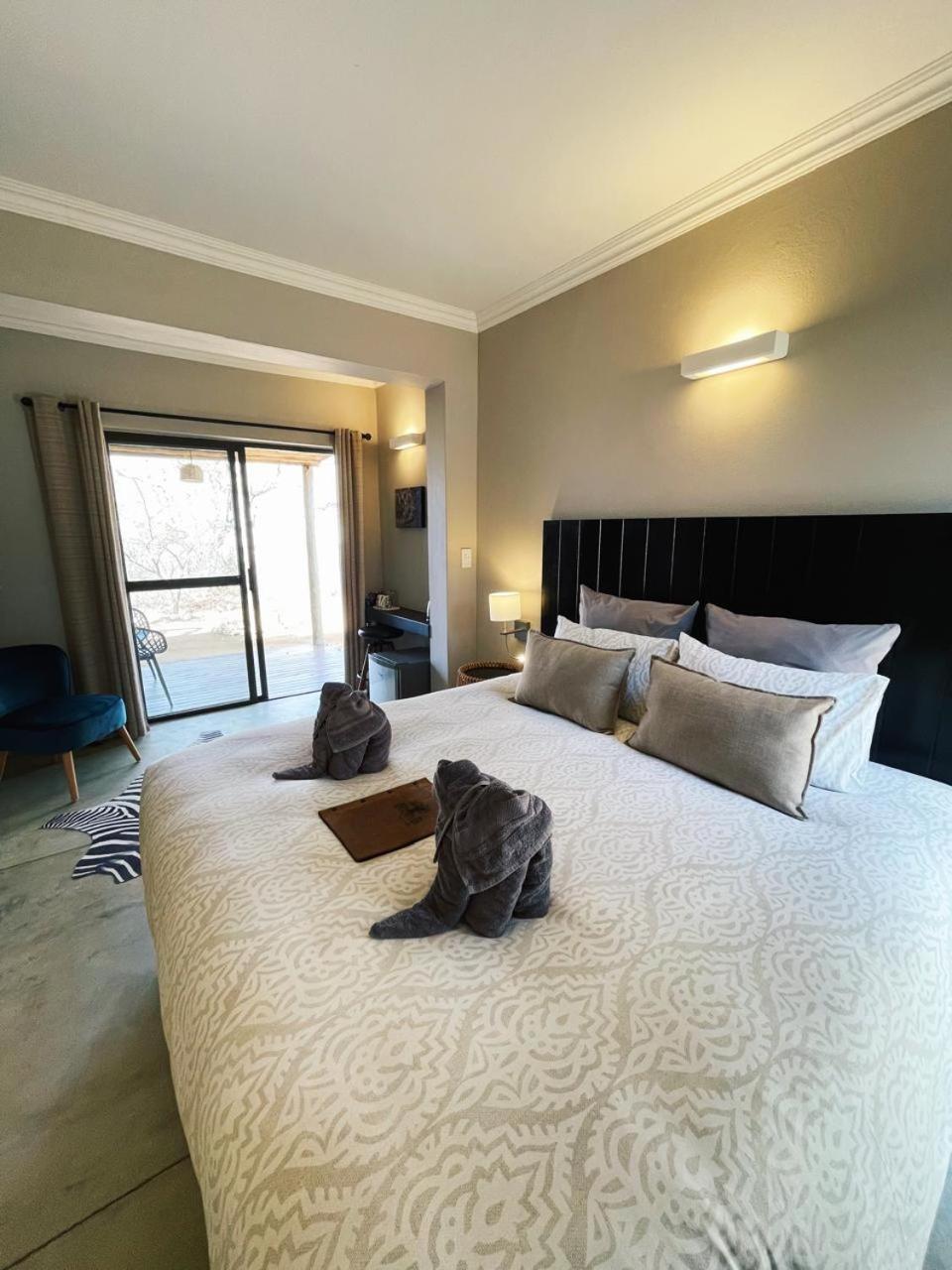 The Baobab Bush Lodge and Villa