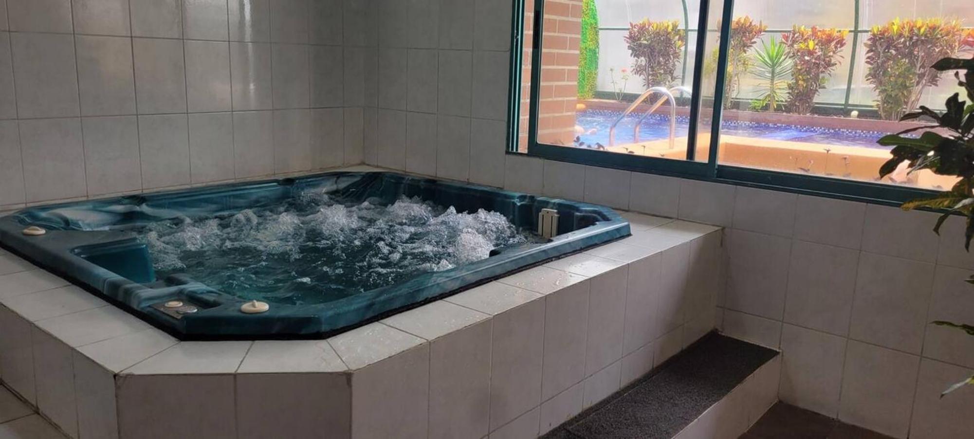 Fontana Suites