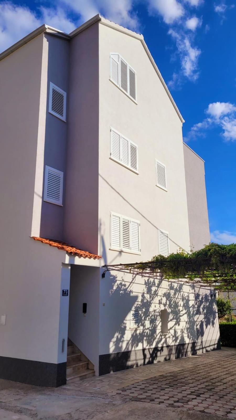 Sunshine Apartments Podstrana view 2