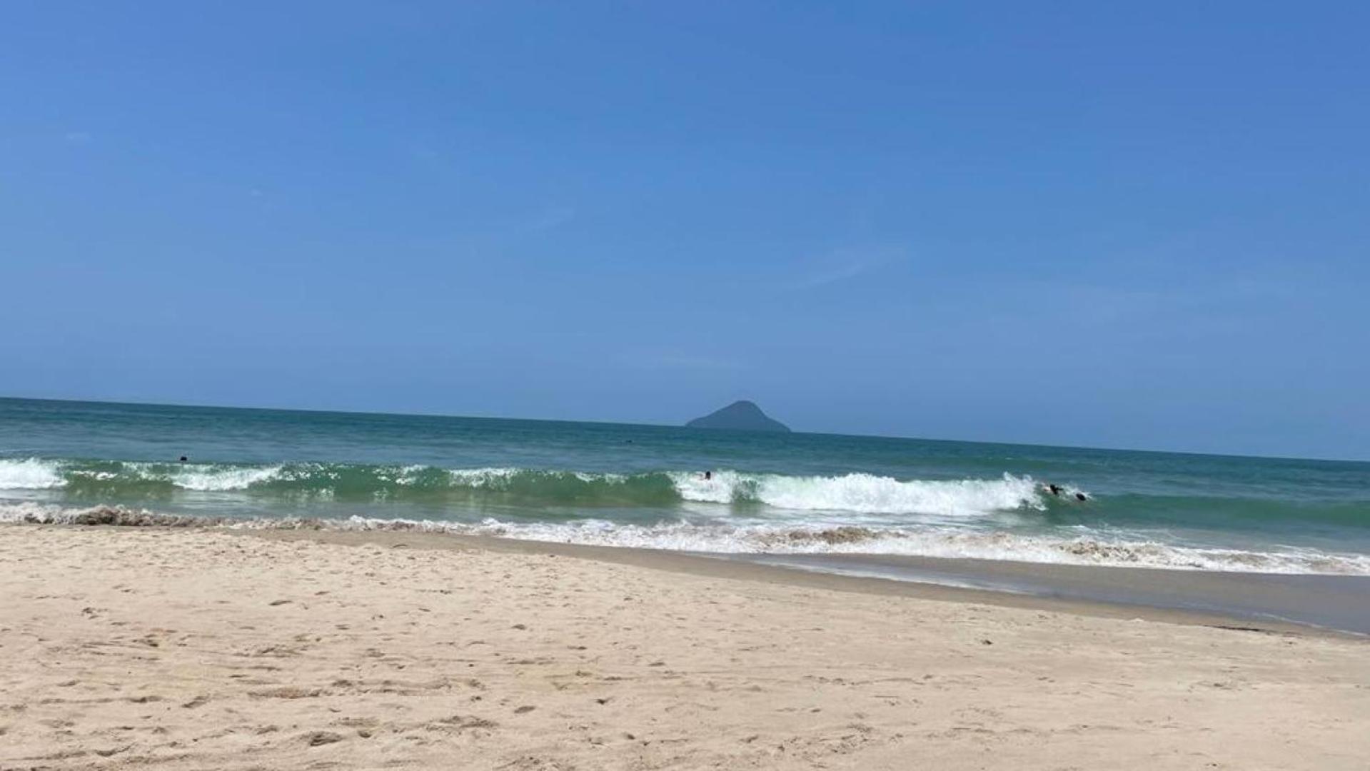 Incrivel casa a 13 min a pe da Praia de Juquehy SP
