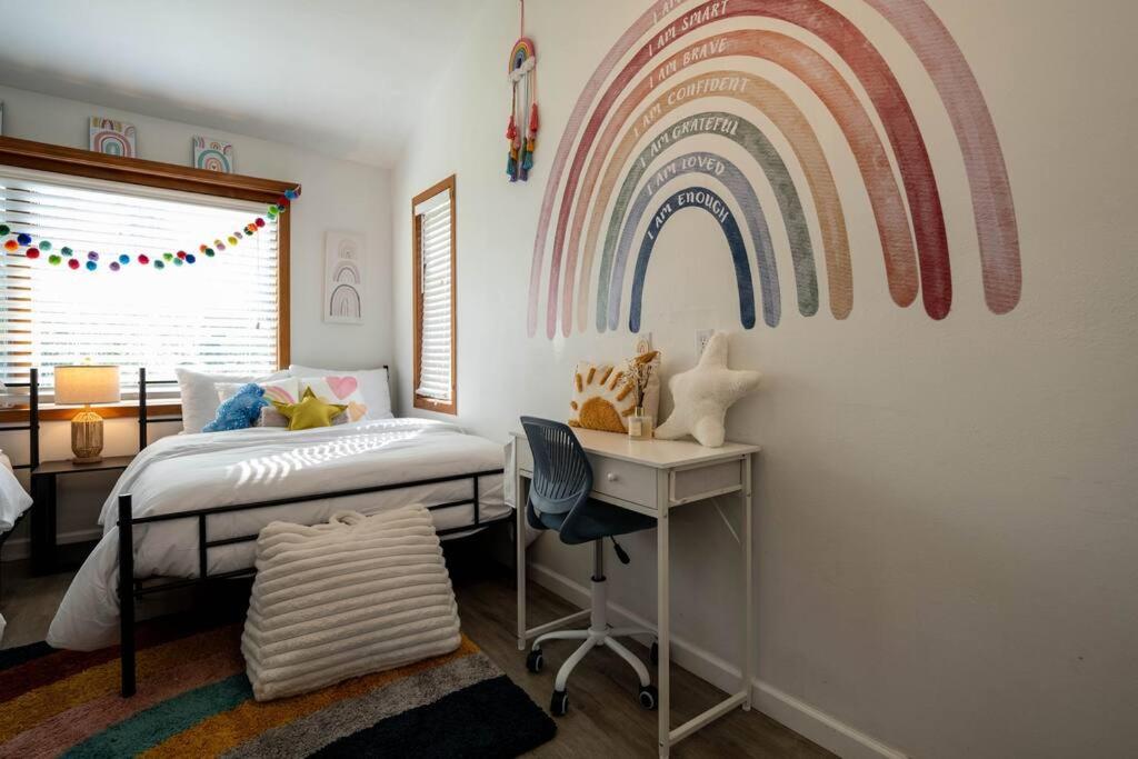 Serene Sol Retreat by the Shores of Lake Huron view 2