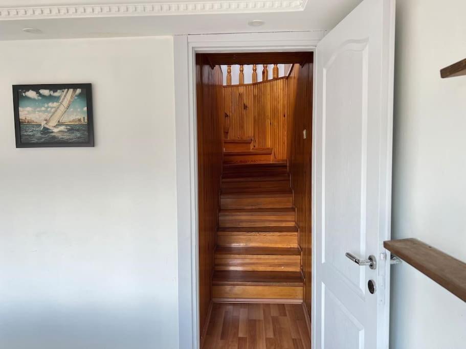Wonder Homes- Spacious Dublex, 5BR, 2BA, Terrace