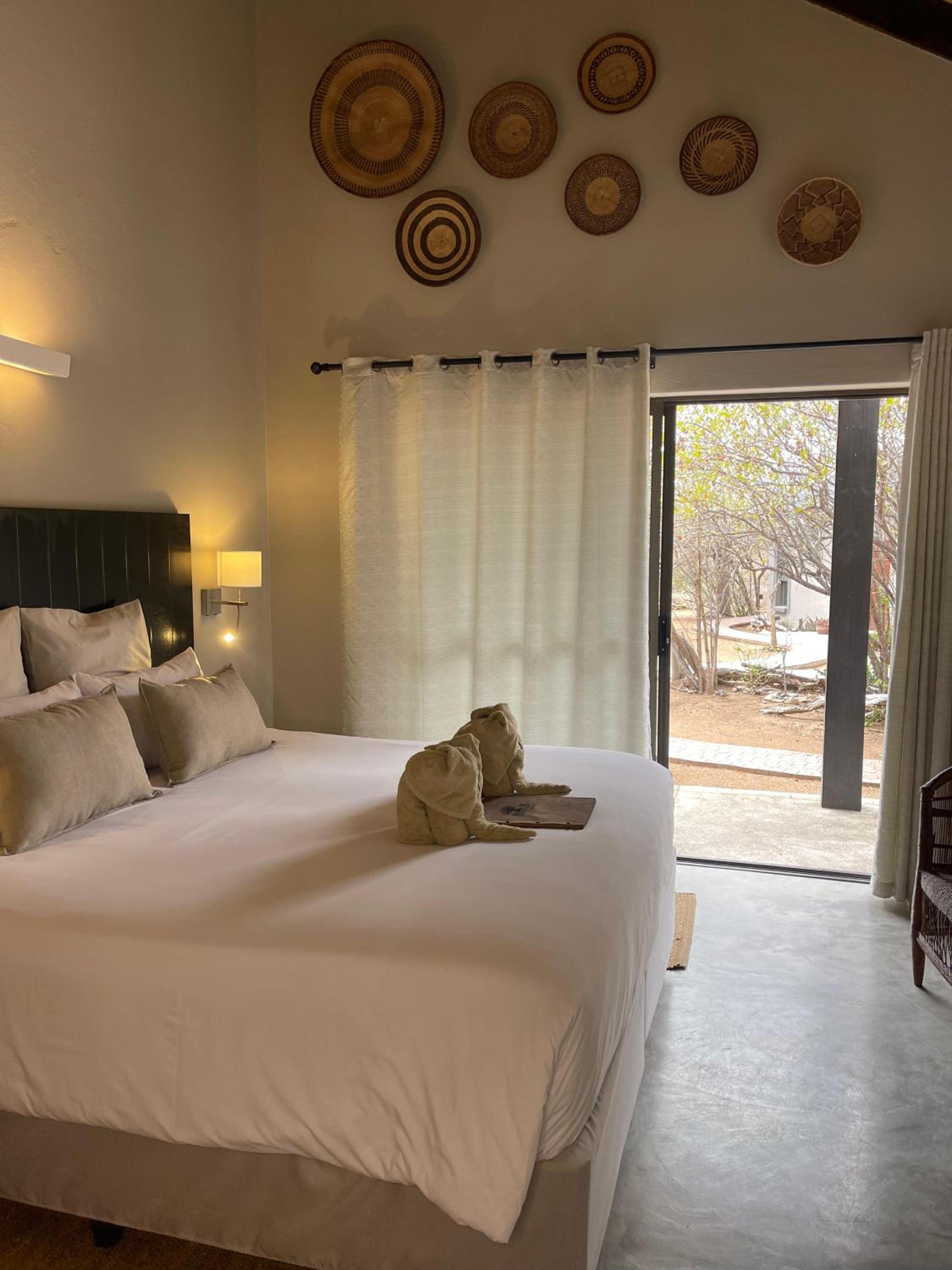 The Baobab Bush Lodge and Villa