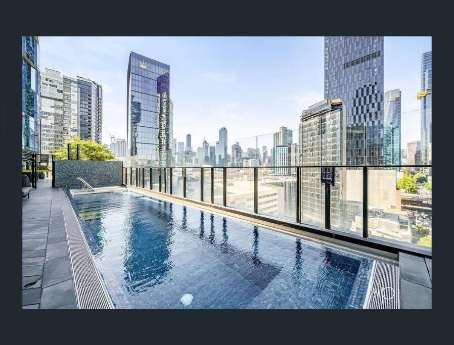 Designer Apt Southbank, close to Crown and MCEC-SH17