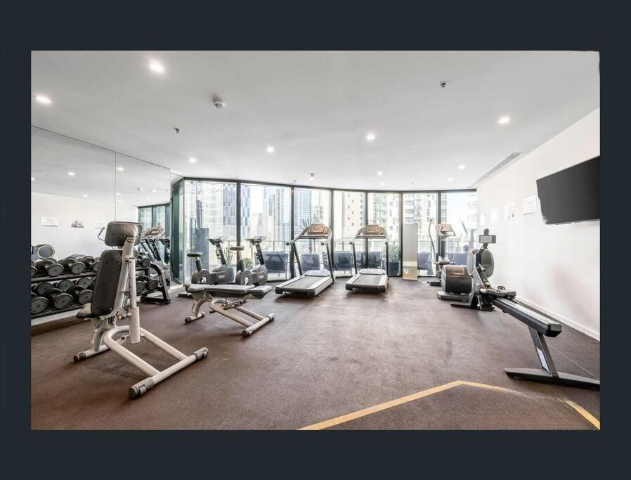 Designer Apt Southbank, close to Crown and MCEC-SH17