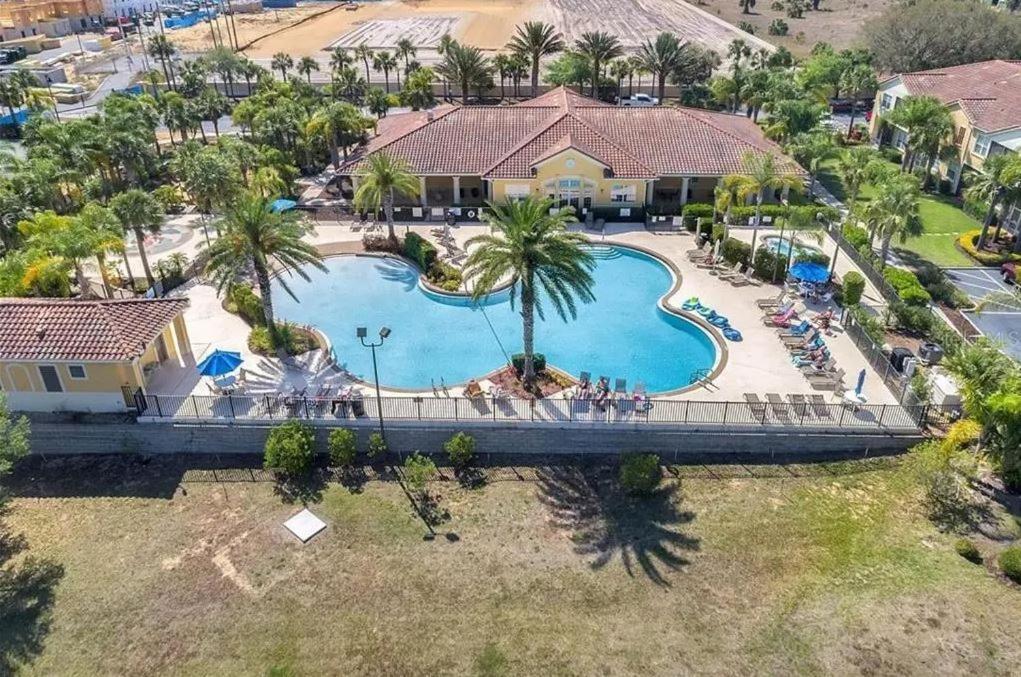 3 Bedrooms 2 Bathrooms Oakwater Resort 7528 PW