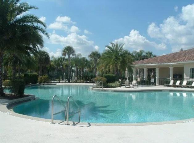 3 Bedrooms 2 Bathrooms Oakwater Resort 7528 PW