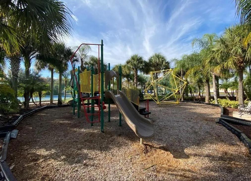 3 Bedrooms 2 Bathrooms Oakwater Resort 7528 PW