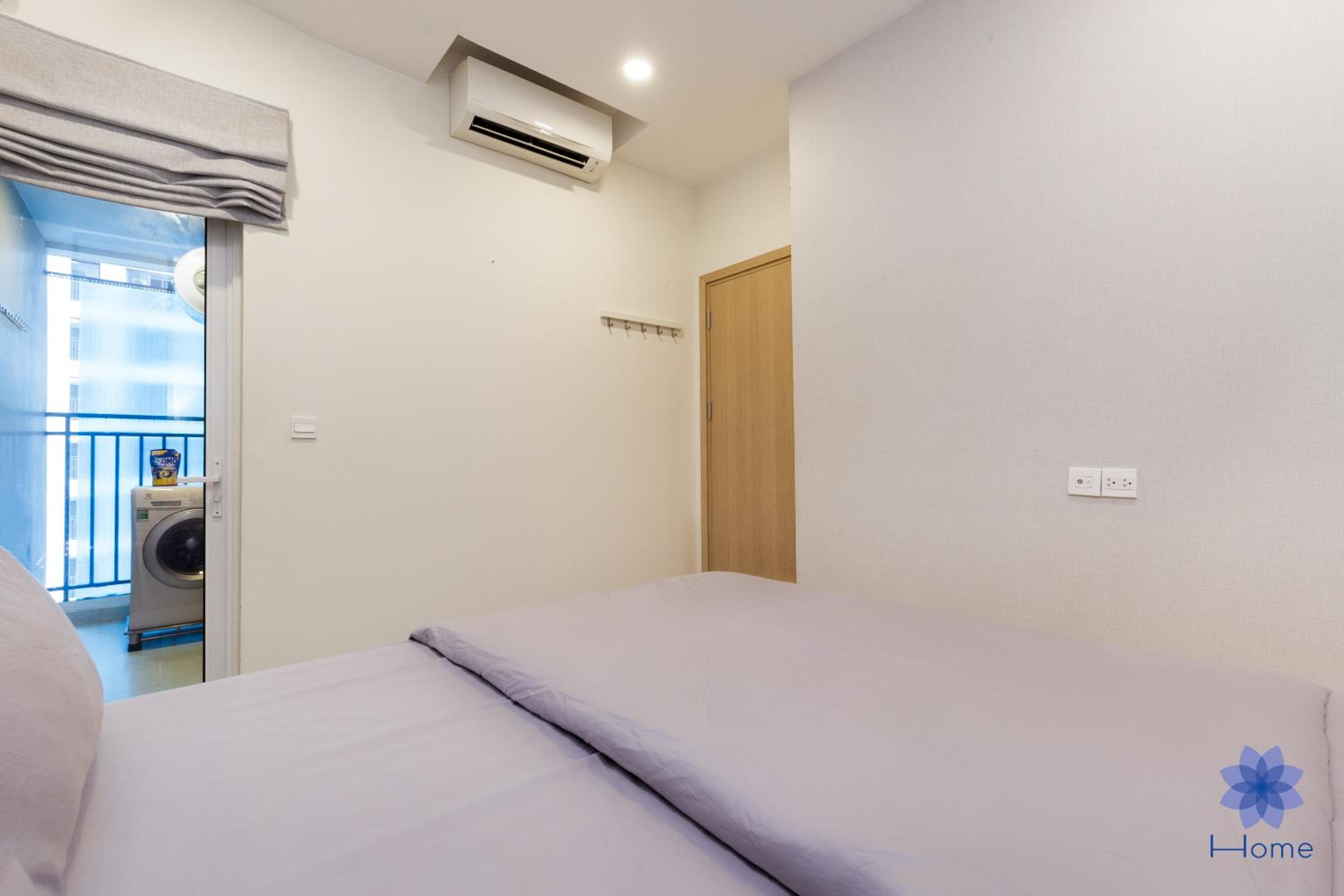 Home, Cosy&Luxury Apartment - 5mins to Airport, Free Pool&Gym, Airport Pick up Service