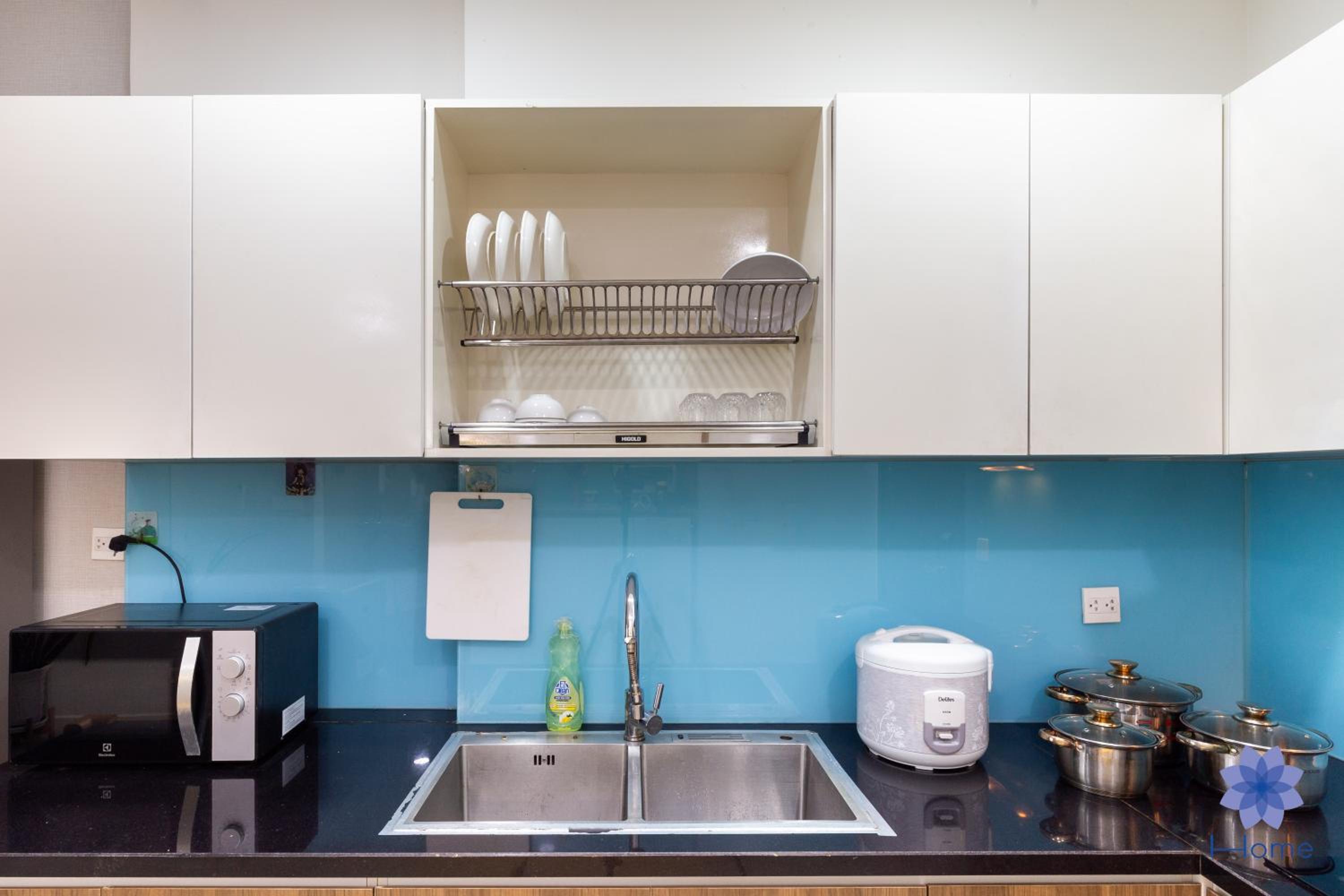Home, Cosy&Luxury Apartment - 5mins to Airport, Free Pool&Gym, Airport Pick up Service