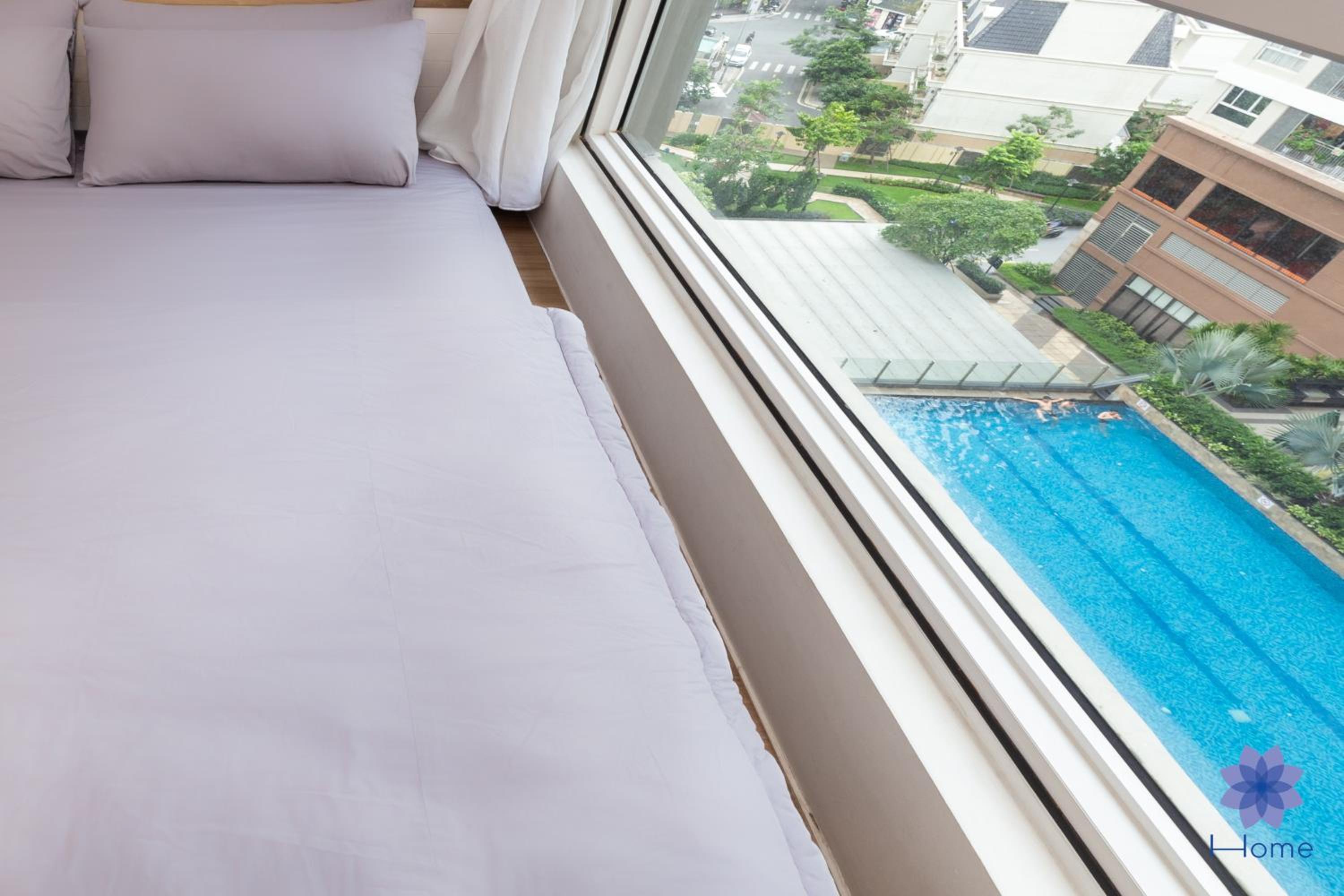 Home, Cosy&Luxury Apartment - 5mins to Airport, Free Pool&Gym, Airport Pick up Service