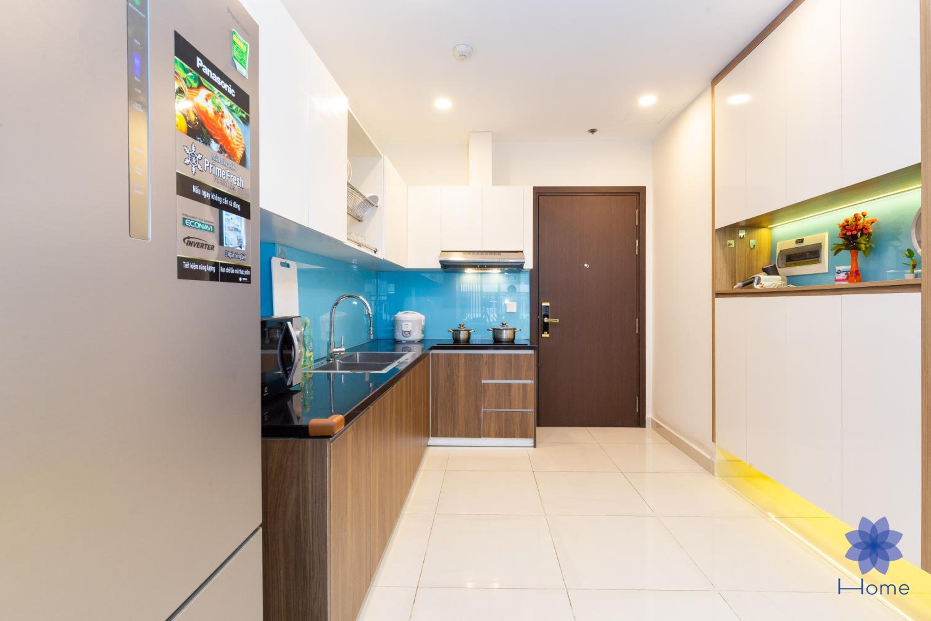 Home, Cosy&Luxury Apartment - 5mins to Airport, Free Pool&Gym, Airport Pick up Service