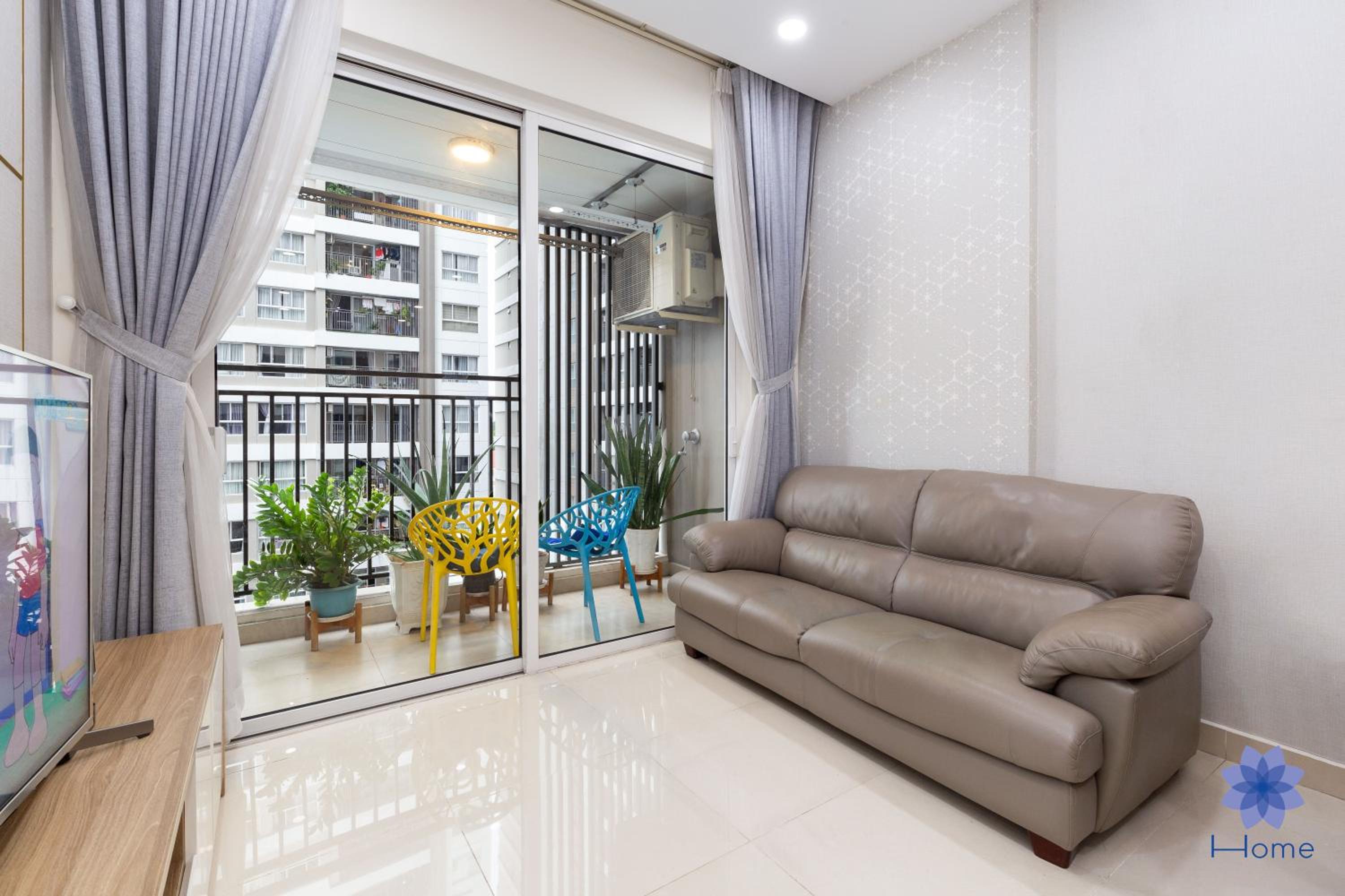 Home, Cosy&Luxury Apartment - 5mins to Airport, Free Pool&Gym, Airport Pick up Service