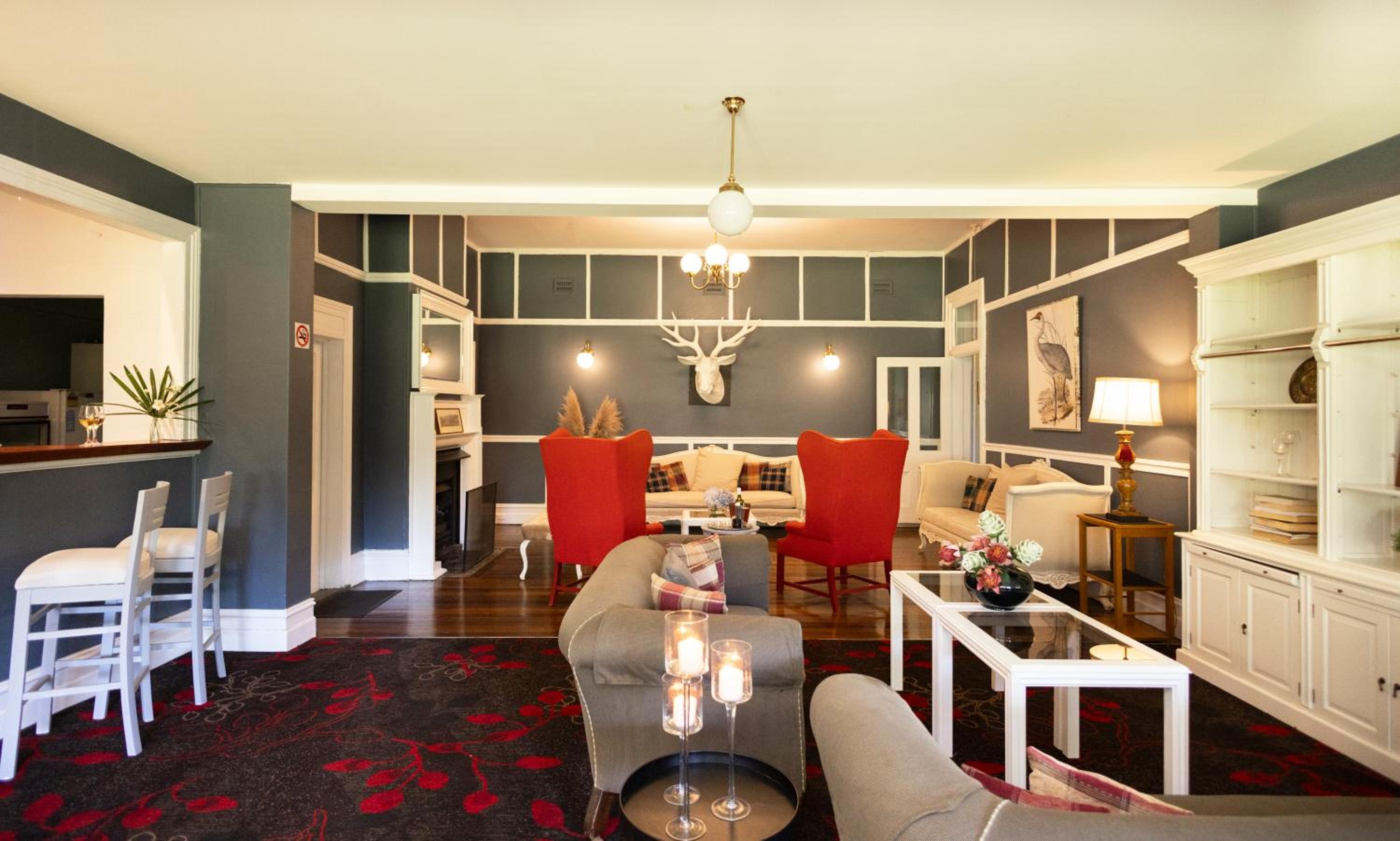 Leura House