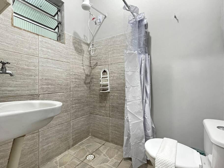 1 Bedroom Plaza Shopping Budget Complete