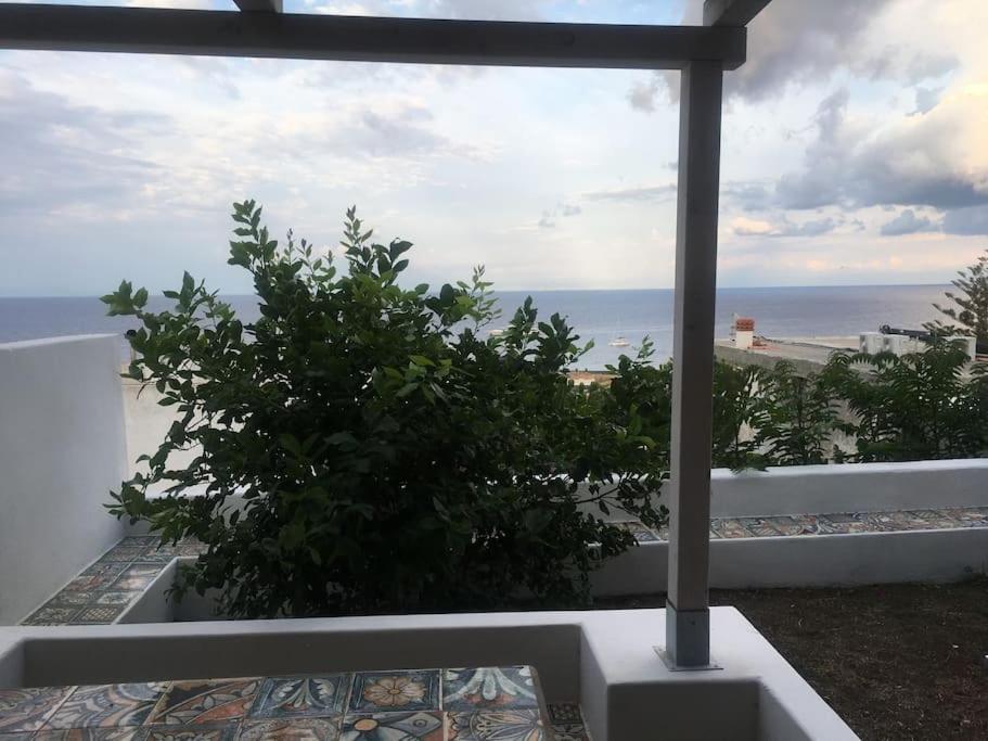 A casa di Nino, Stromboli photo 4