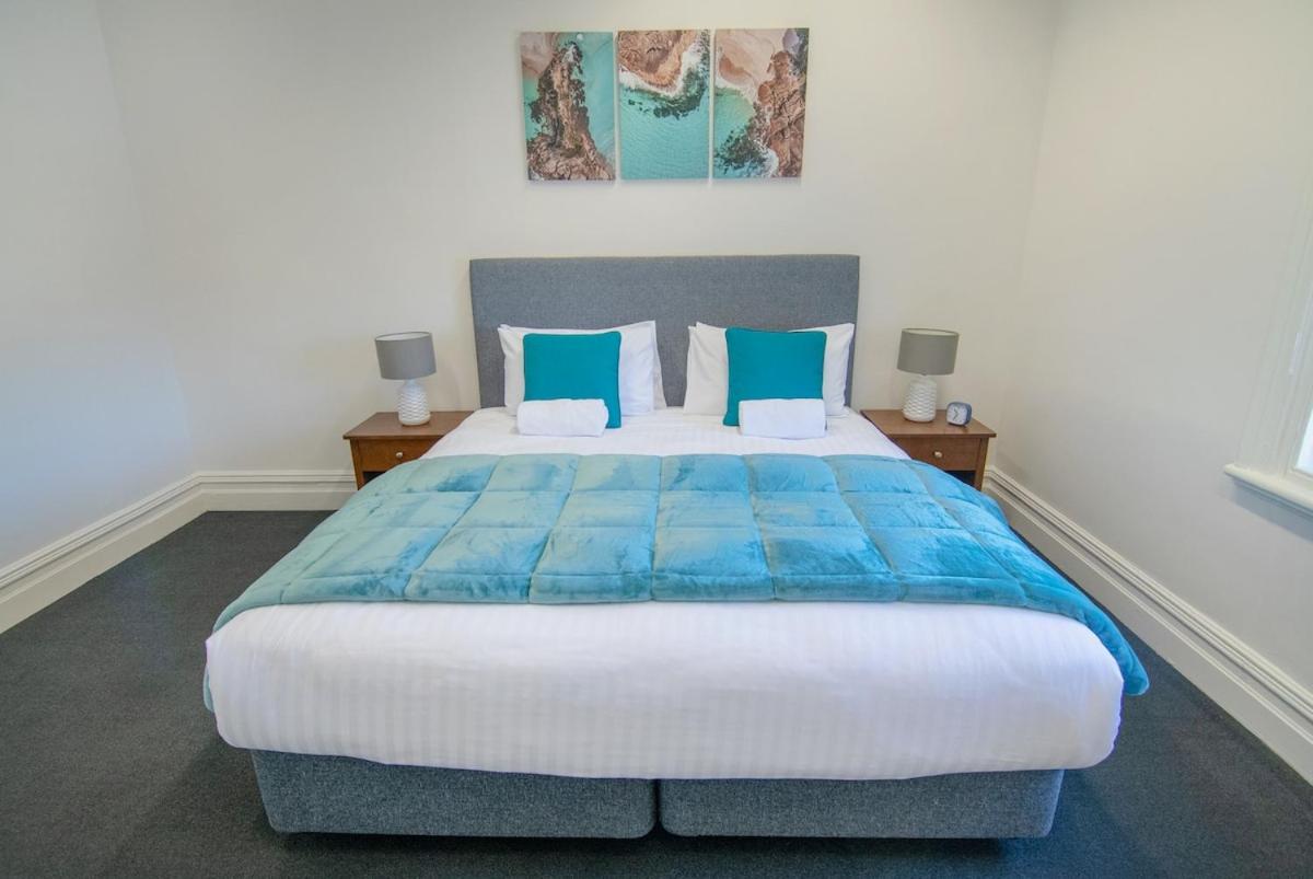 Windsor Cottage - CBD central location