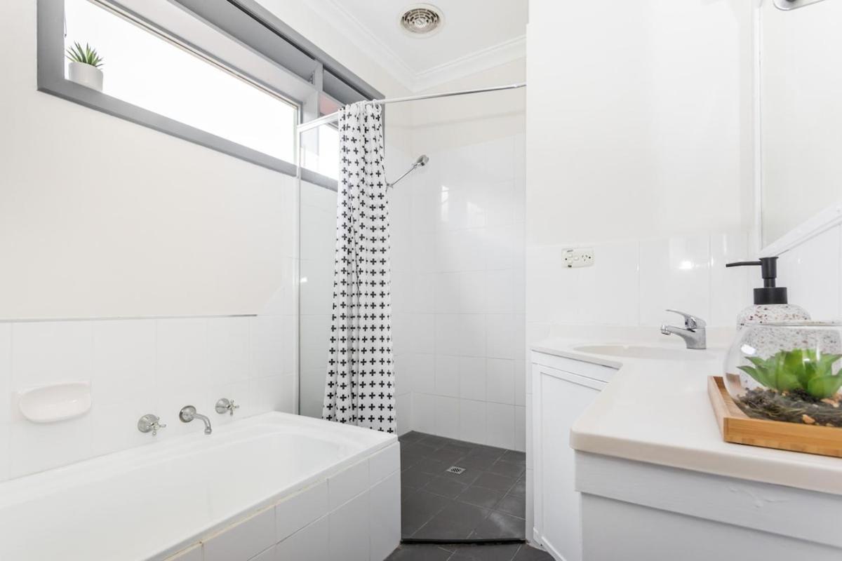 Albany Vacations - Harbourview House - coastal chique in Albanys CBD - Property Image 5