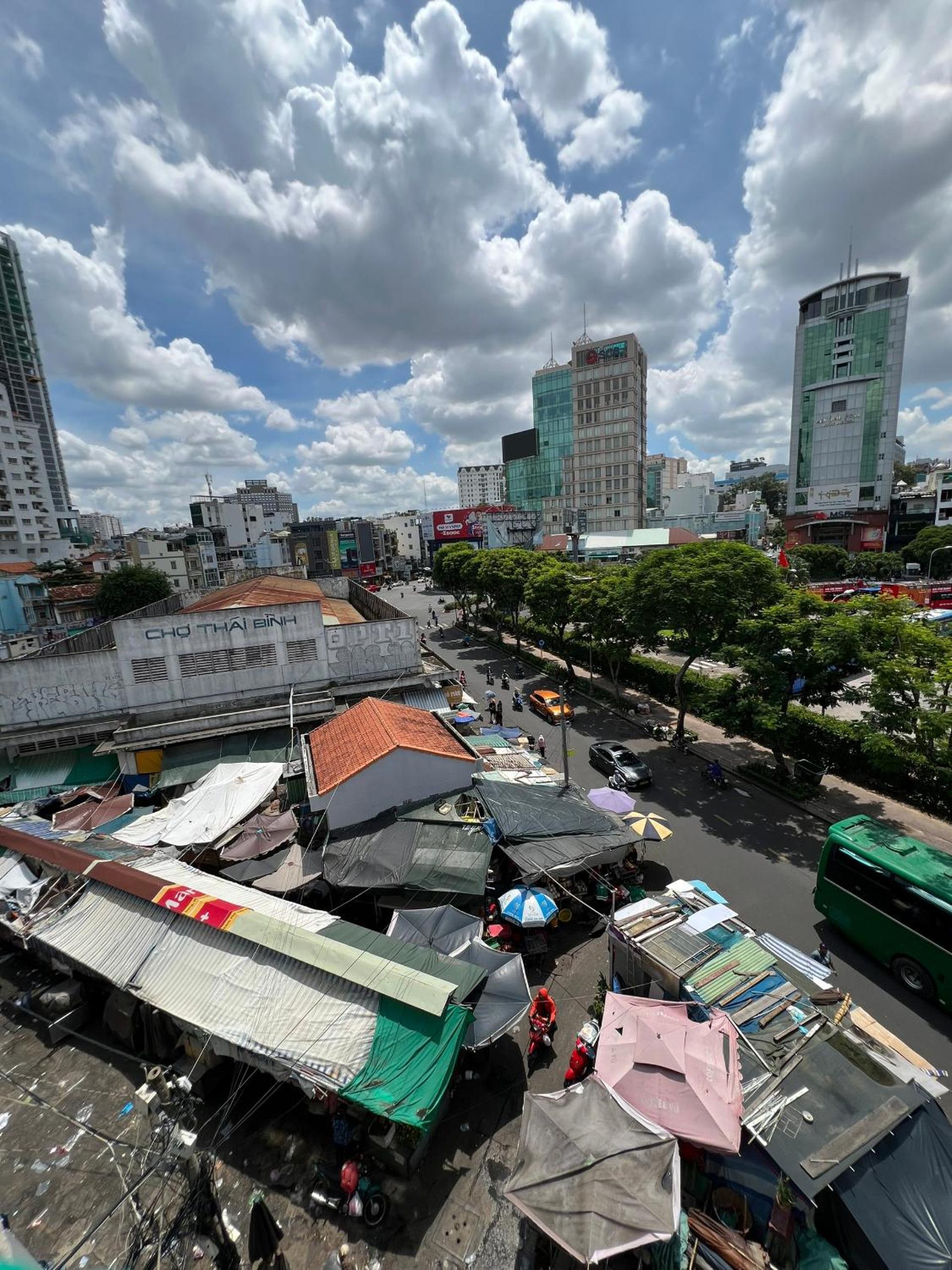 Saigon Style Hostel & Cafe