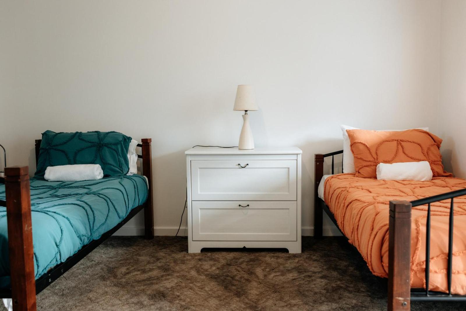 Little Devine's - affordable self contained accom.