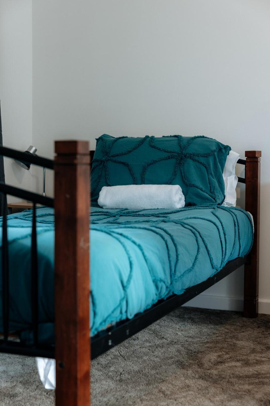 Little Devine's - affordable self contained accom.