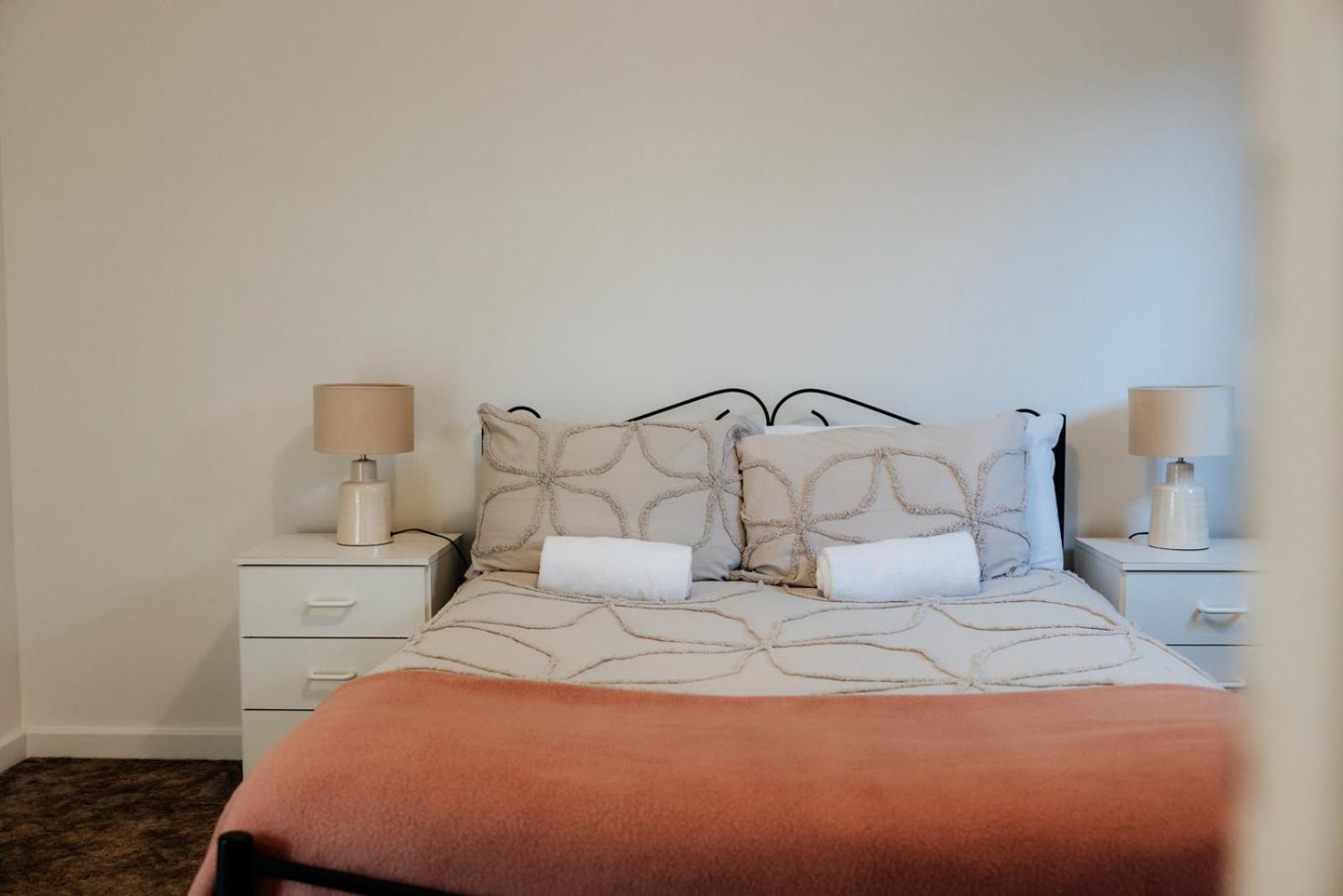 Little Devine's - affordable self contained accom.