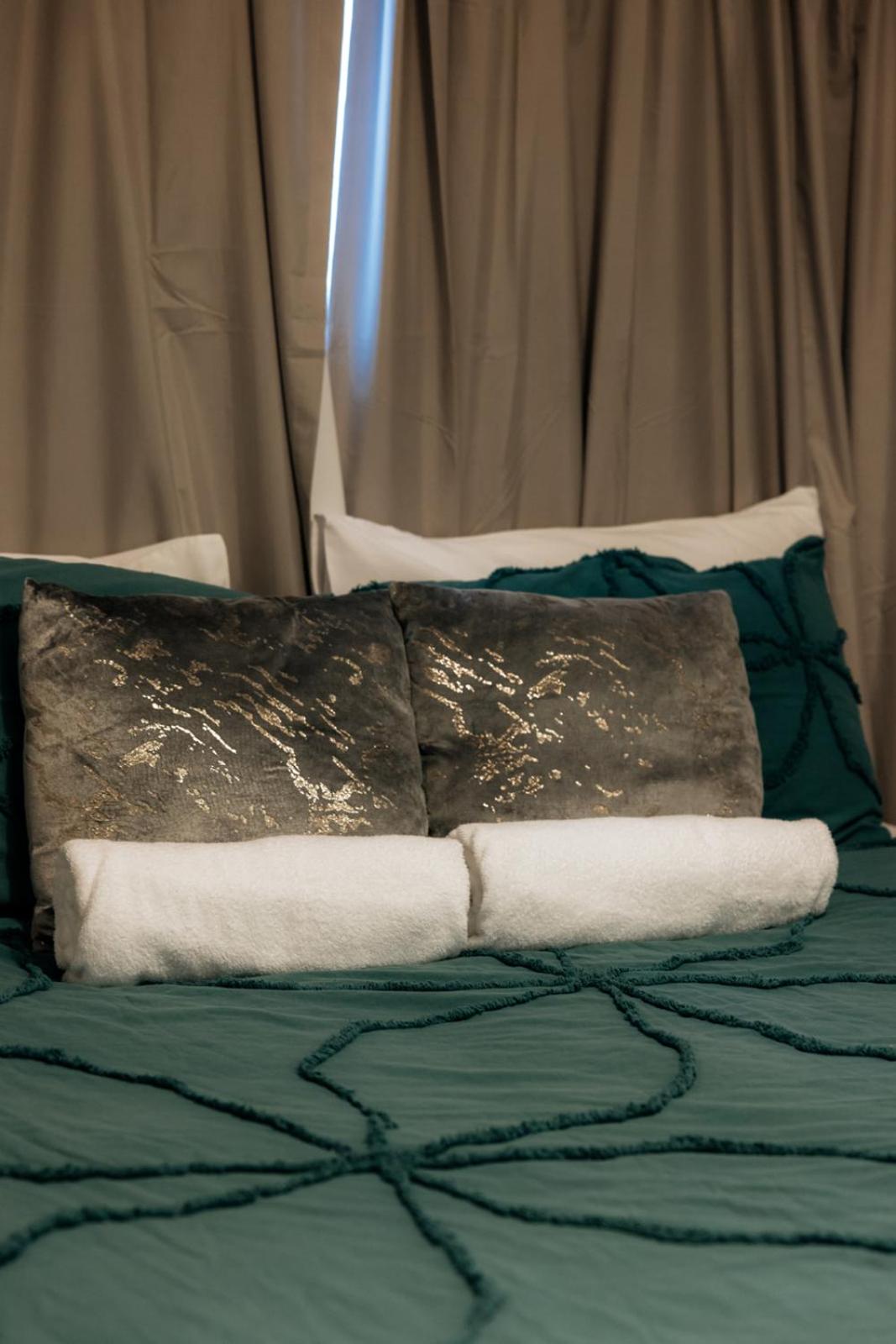 Little Devine's - affordable self contained accom.