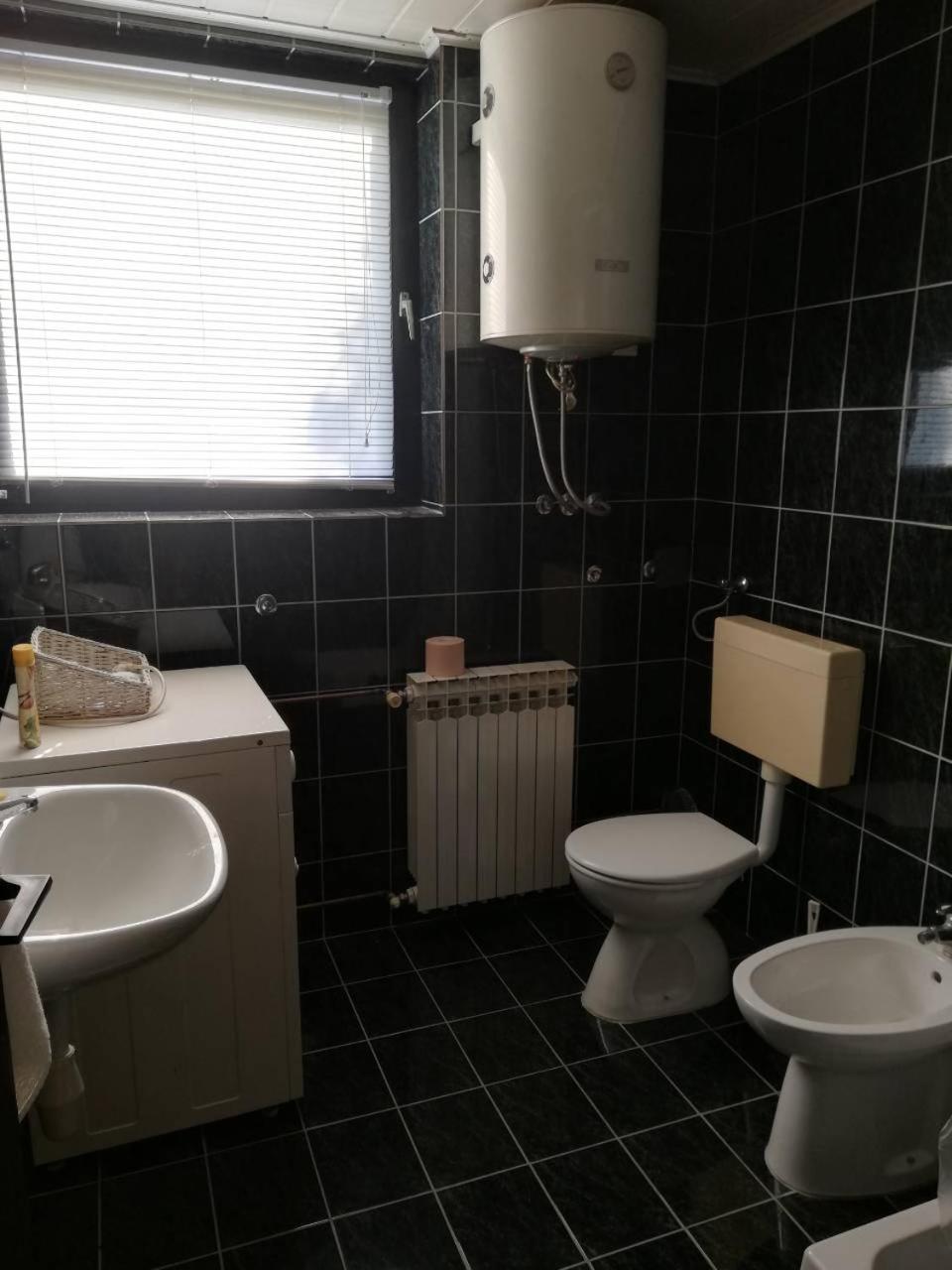 Studio apartman Gorica view 2