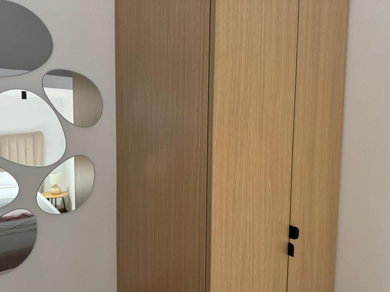 Apartman A in the heart of Ferhadija - Parking available