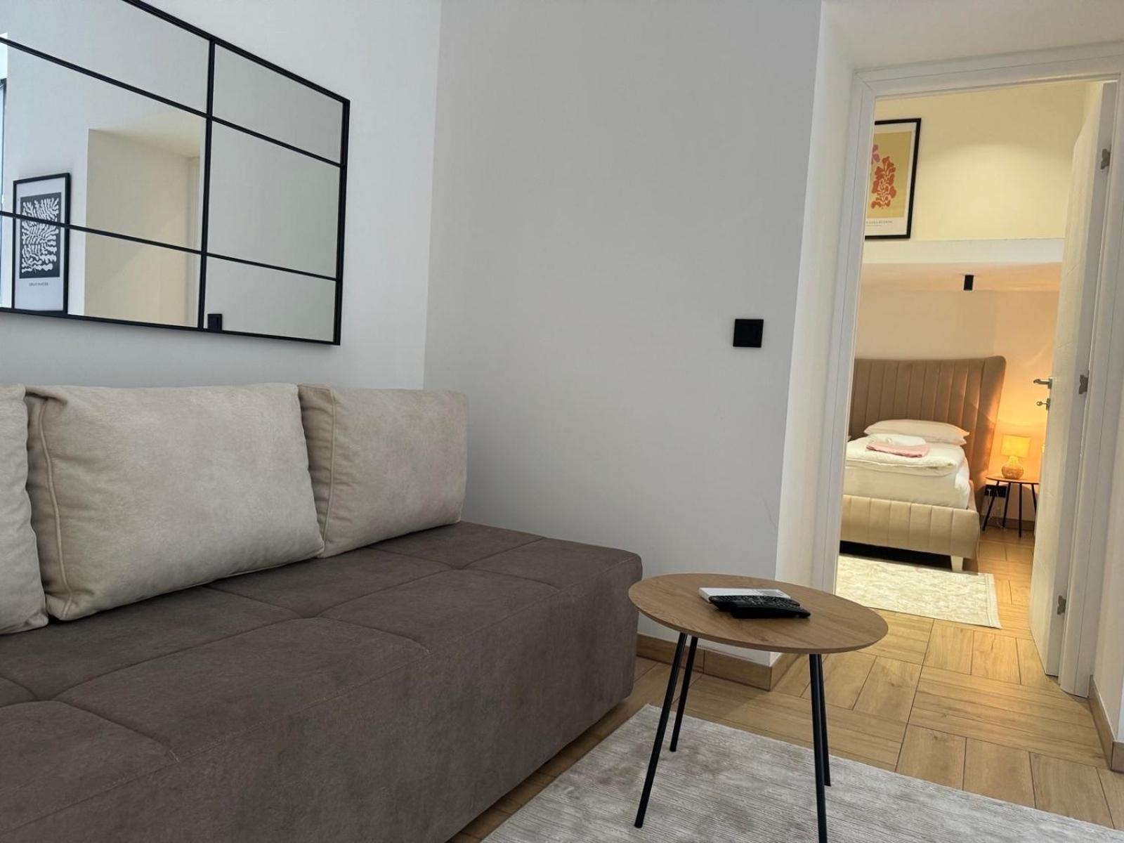 Apartman A in the heart of Ferhadija - Parking available